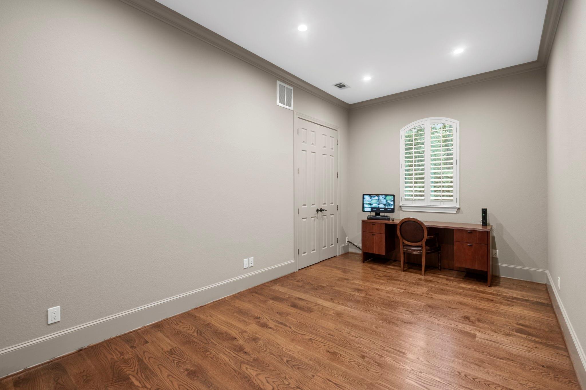 20010 Timber Ridge Drive