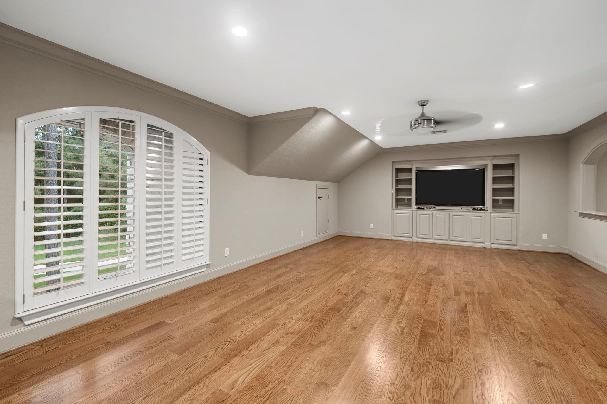 20010 Timber Ridge Drive