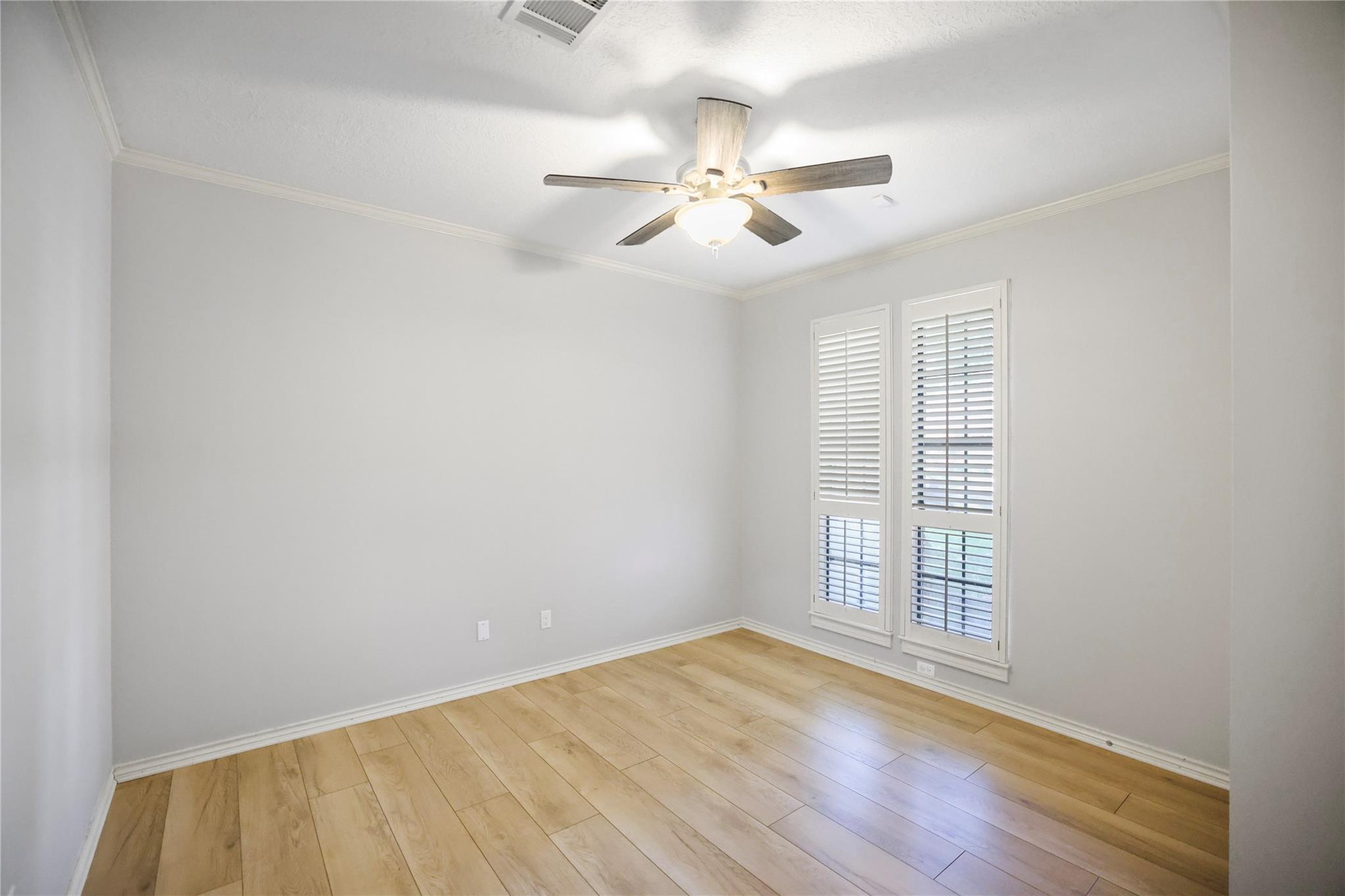 1315 Breezy Bend Drive