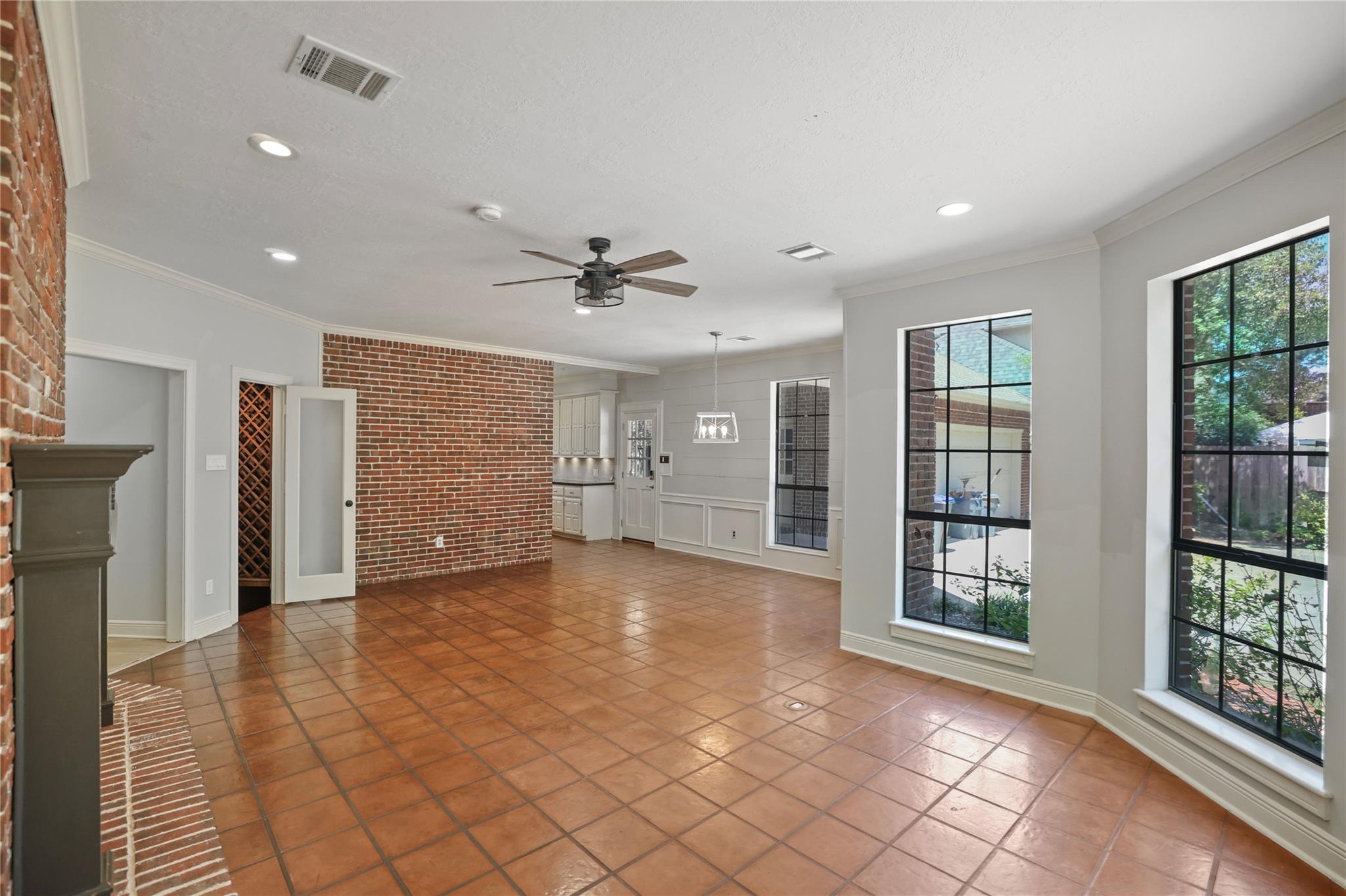 1315 Breezy Bend Drive
