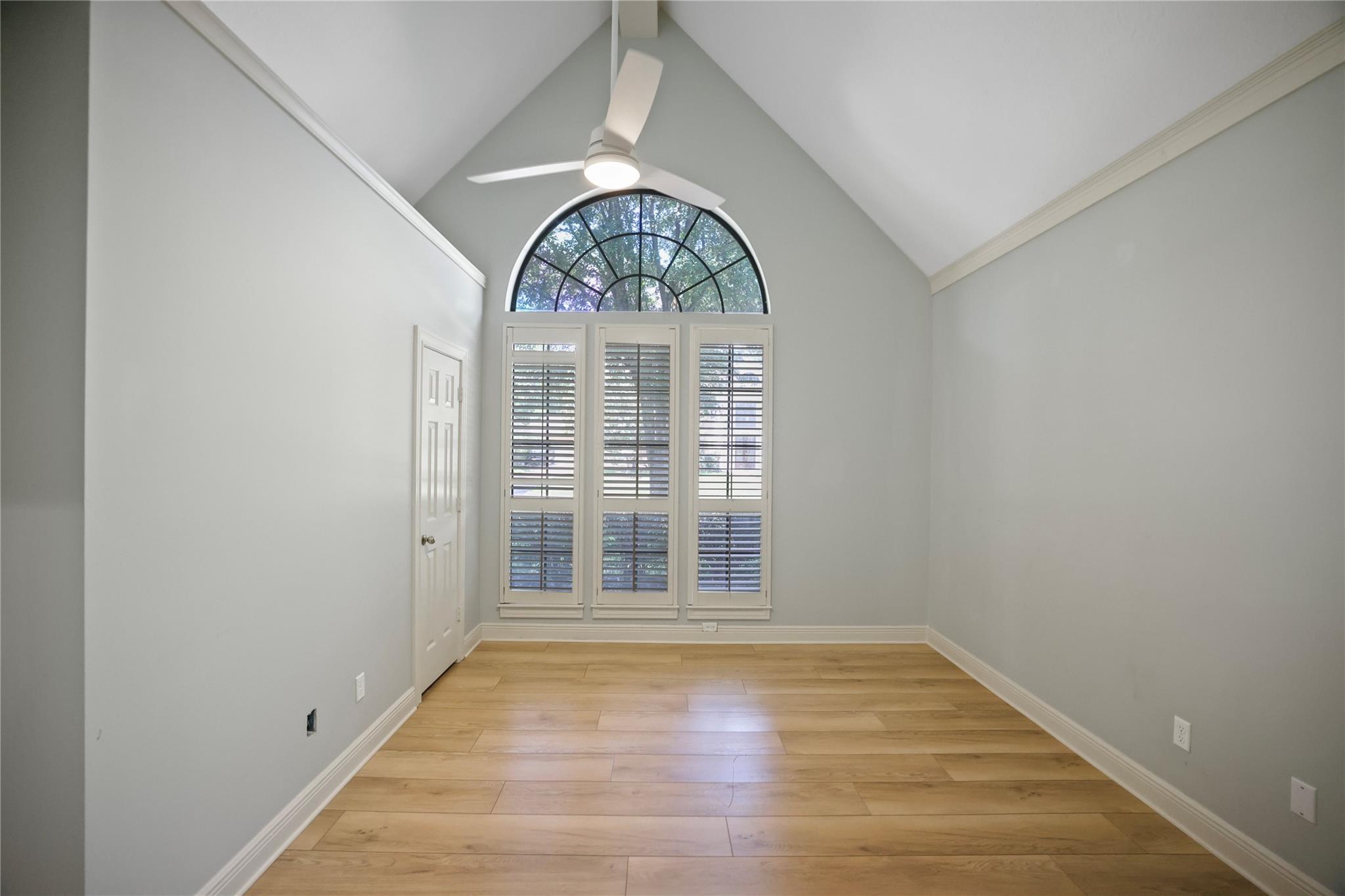 1315 Breezy Bend Drive