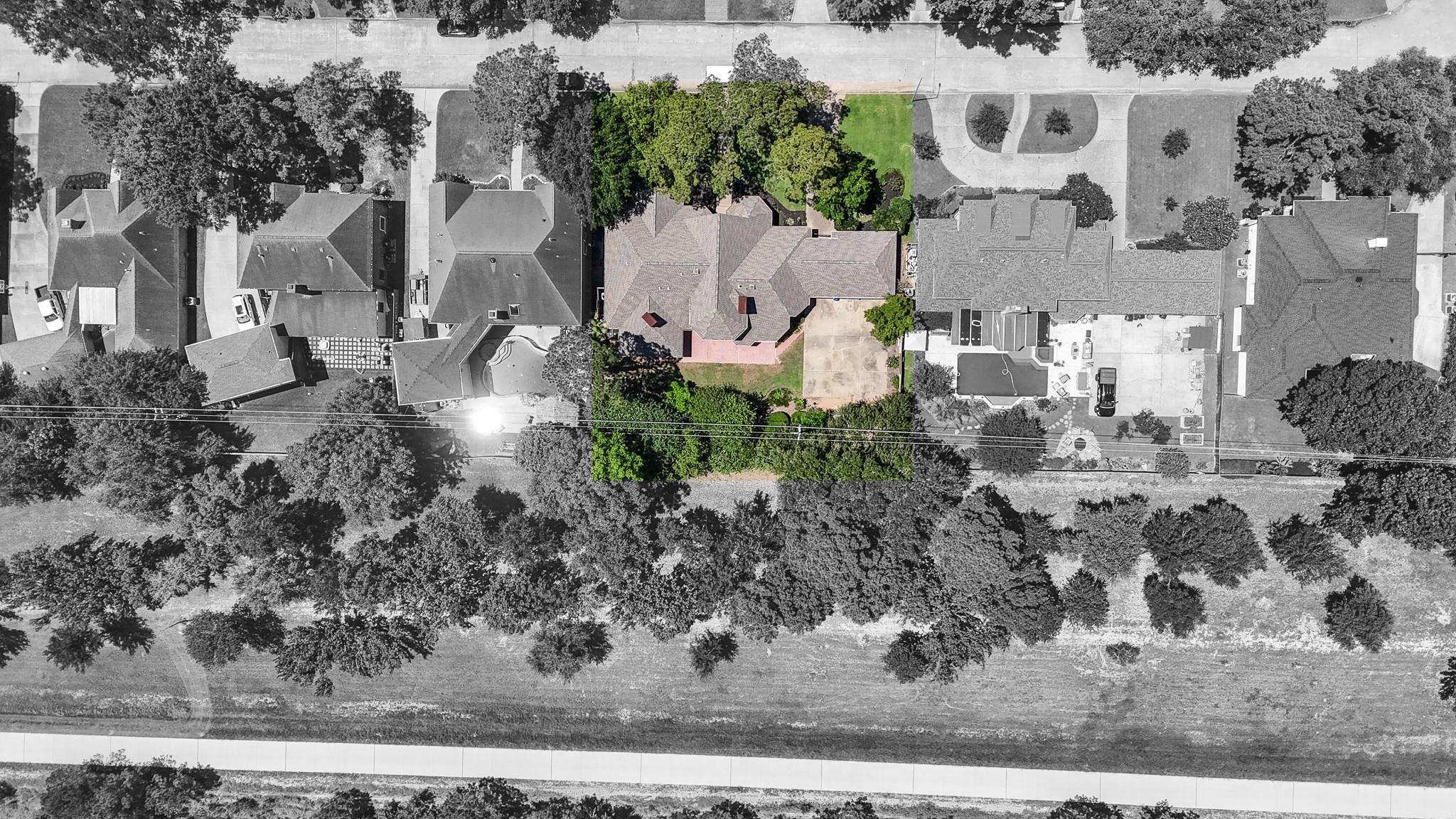 1315 Breezy Bend Drive