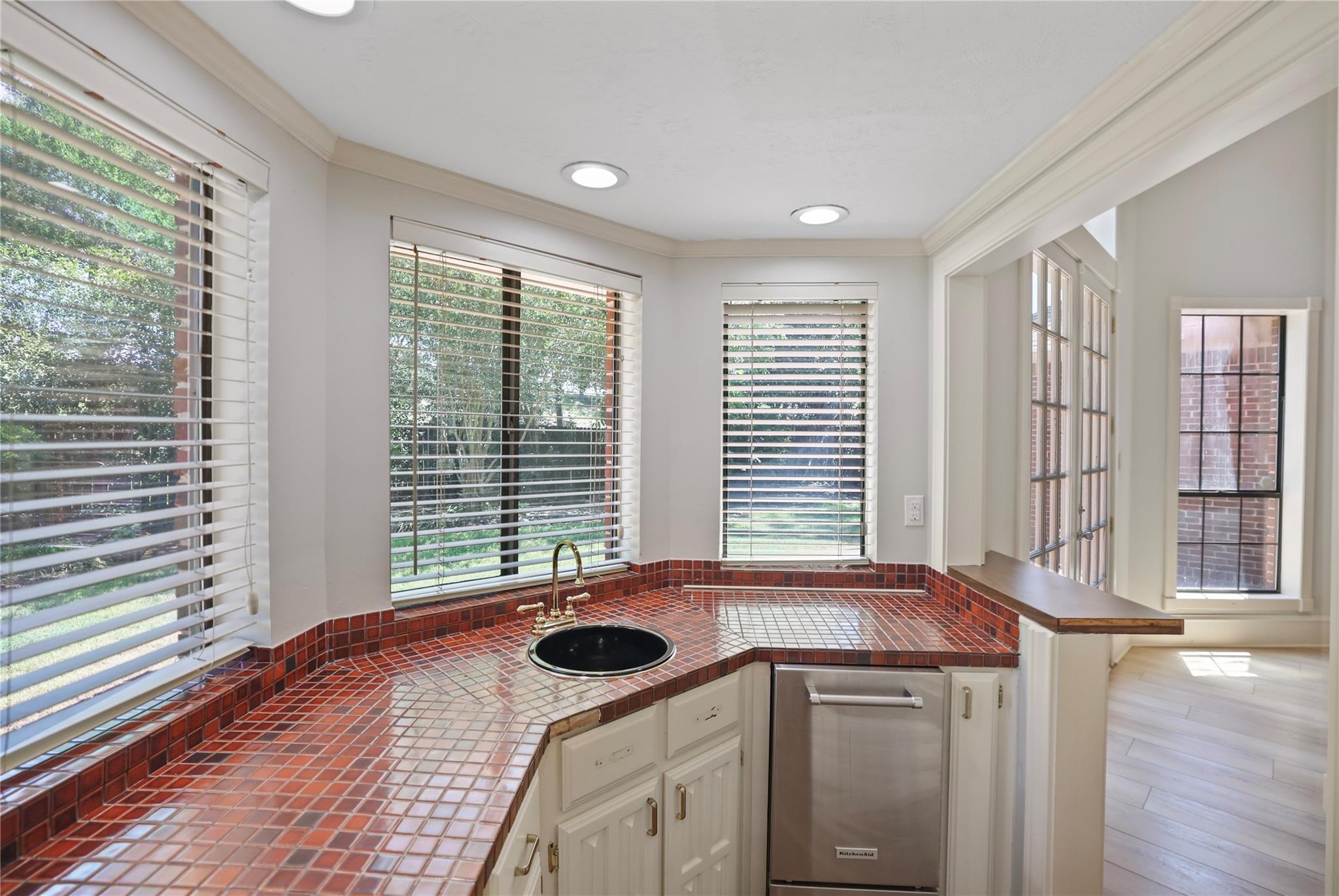 1315 Breezy Bend Drive