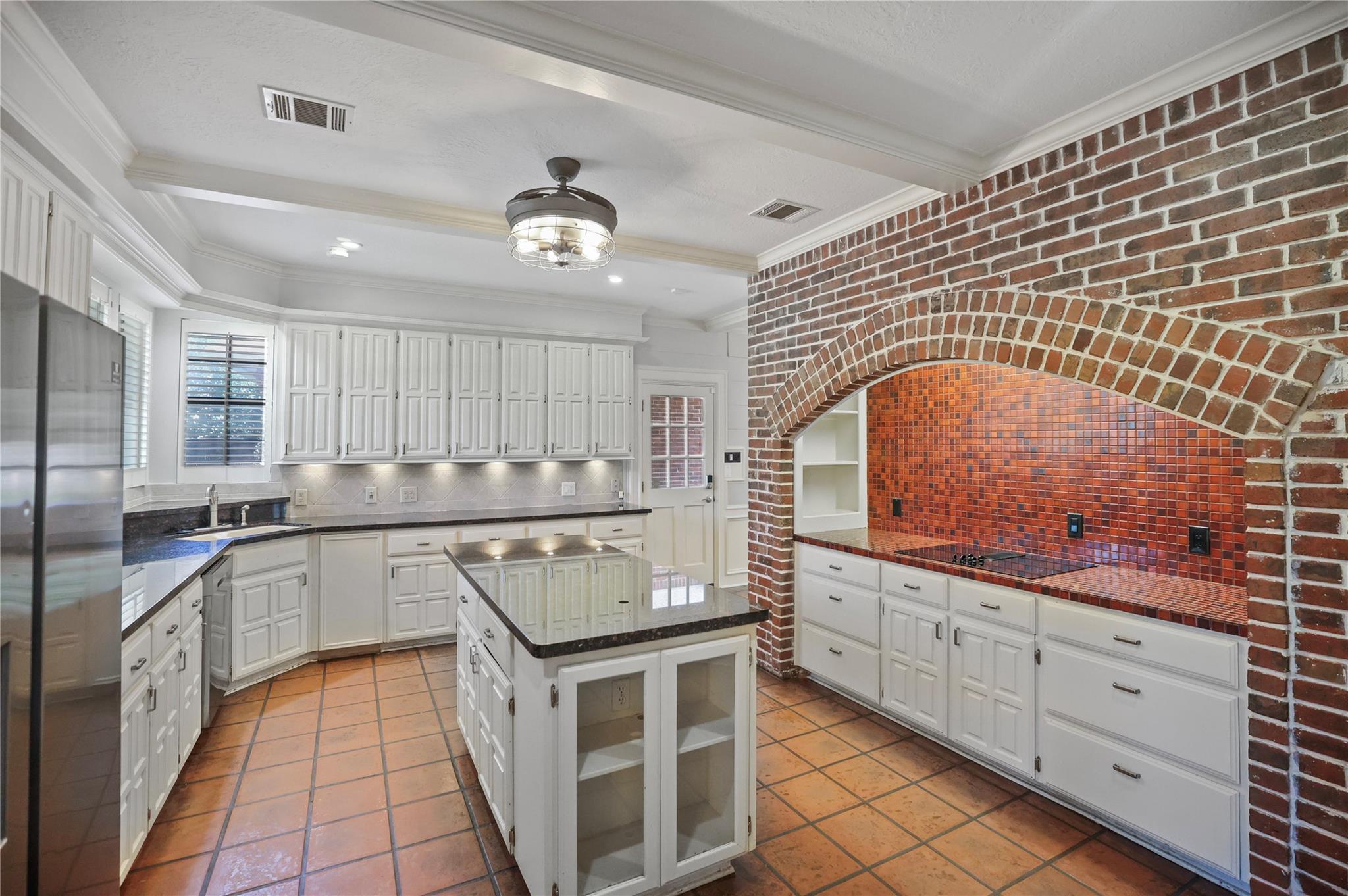 1315 Breezy Bend Drive