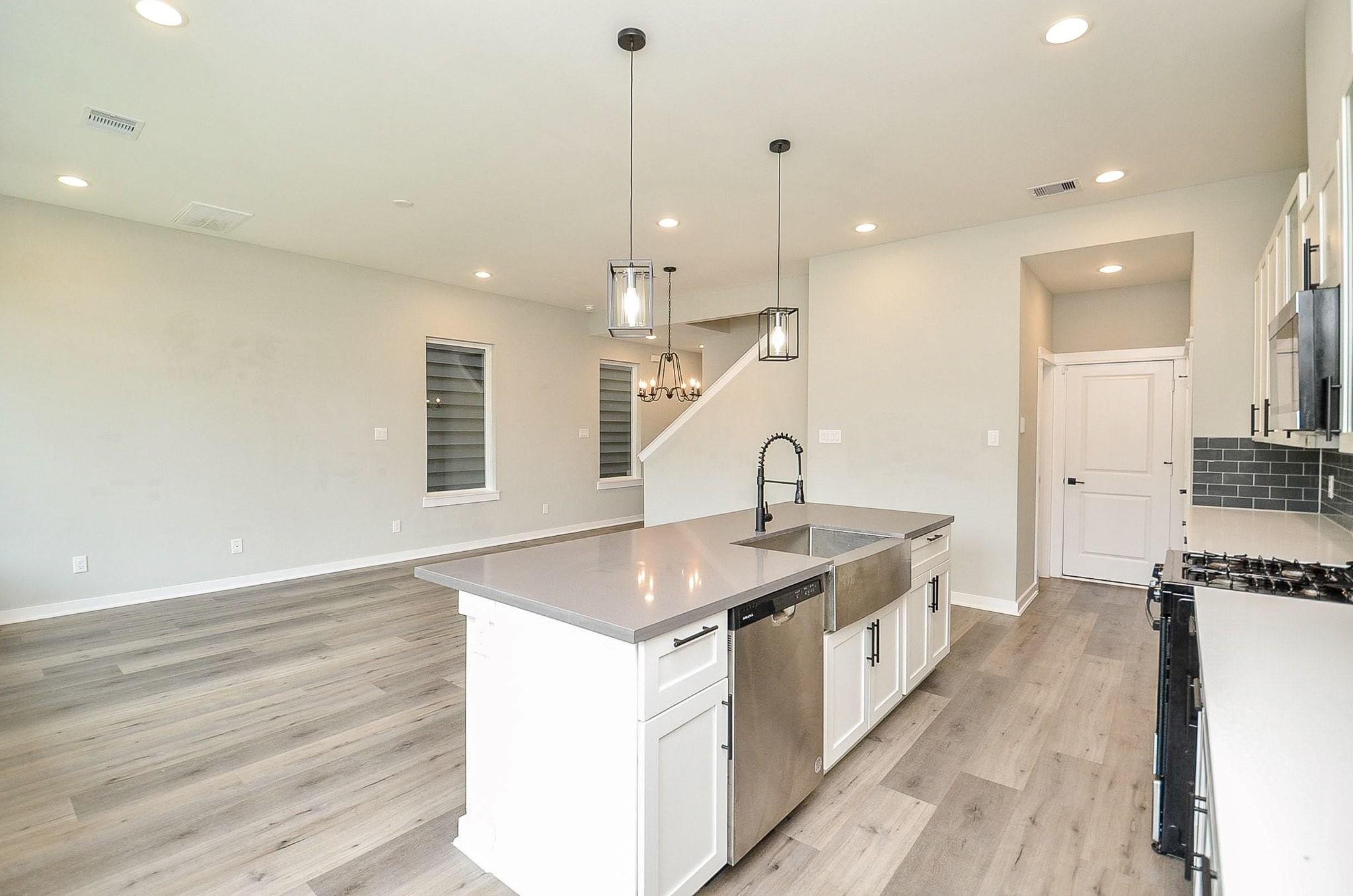 6708 Parker Grove Lane