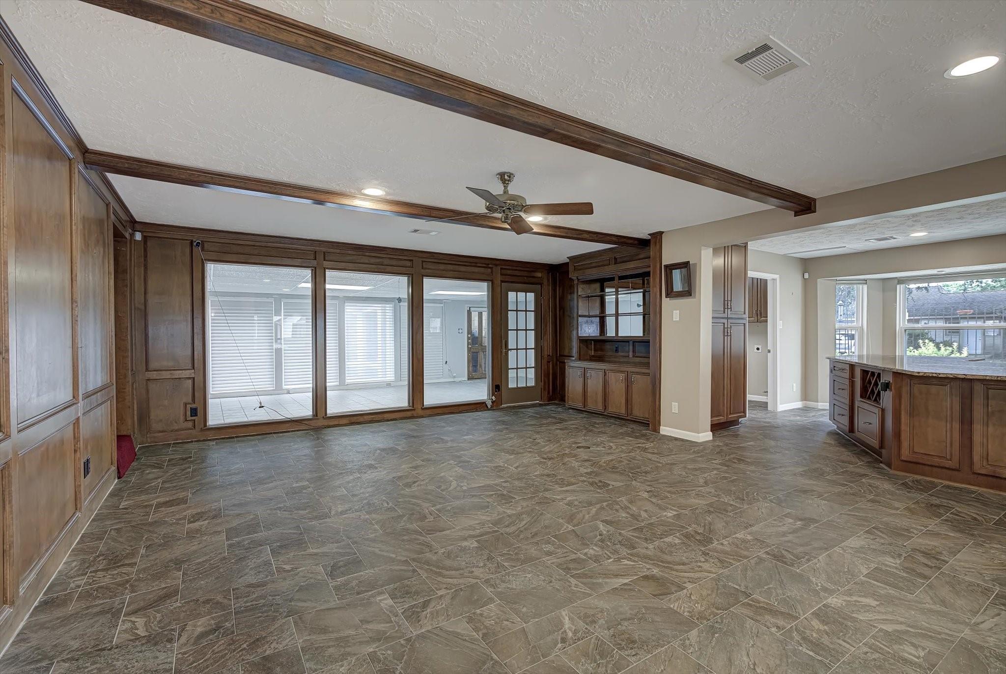 3002 Shadowdale Drive