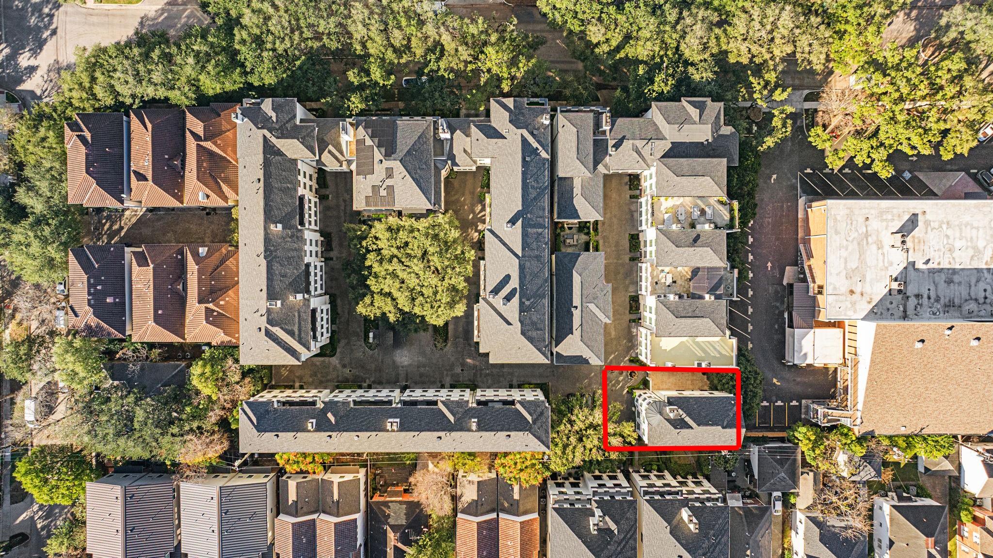 1723 Sunset Boulevard