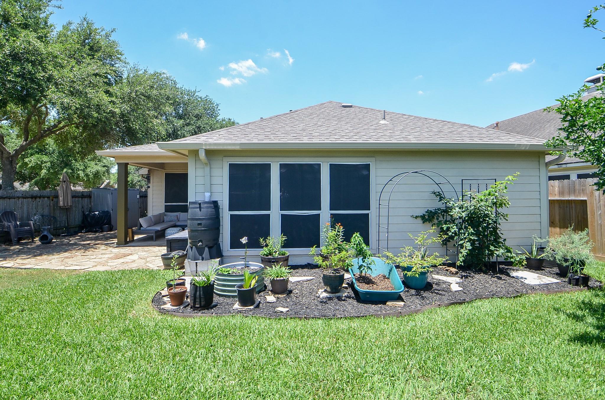 25735 Oakstone Park Drive