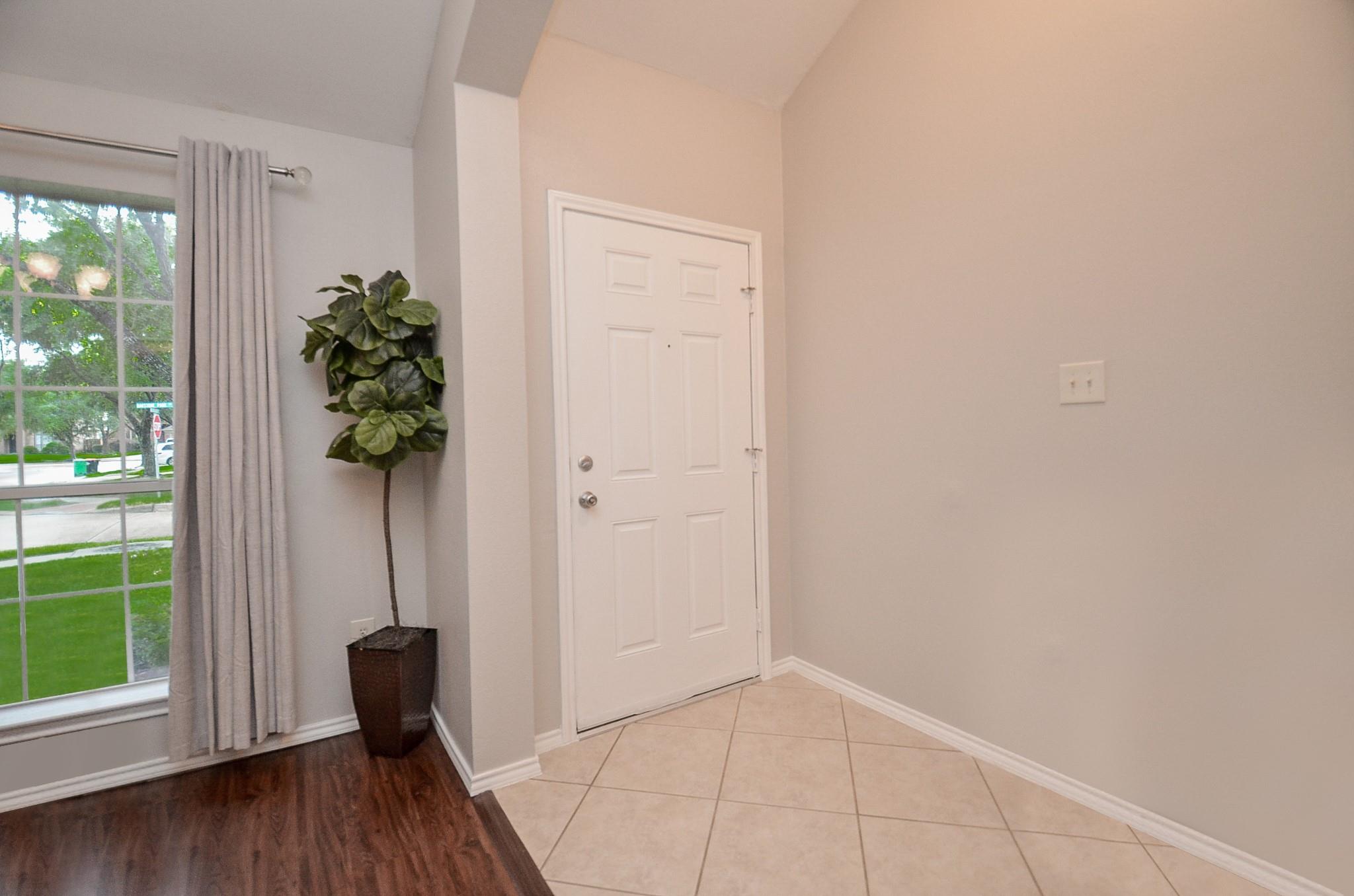 25735 Oakstone Park Drive