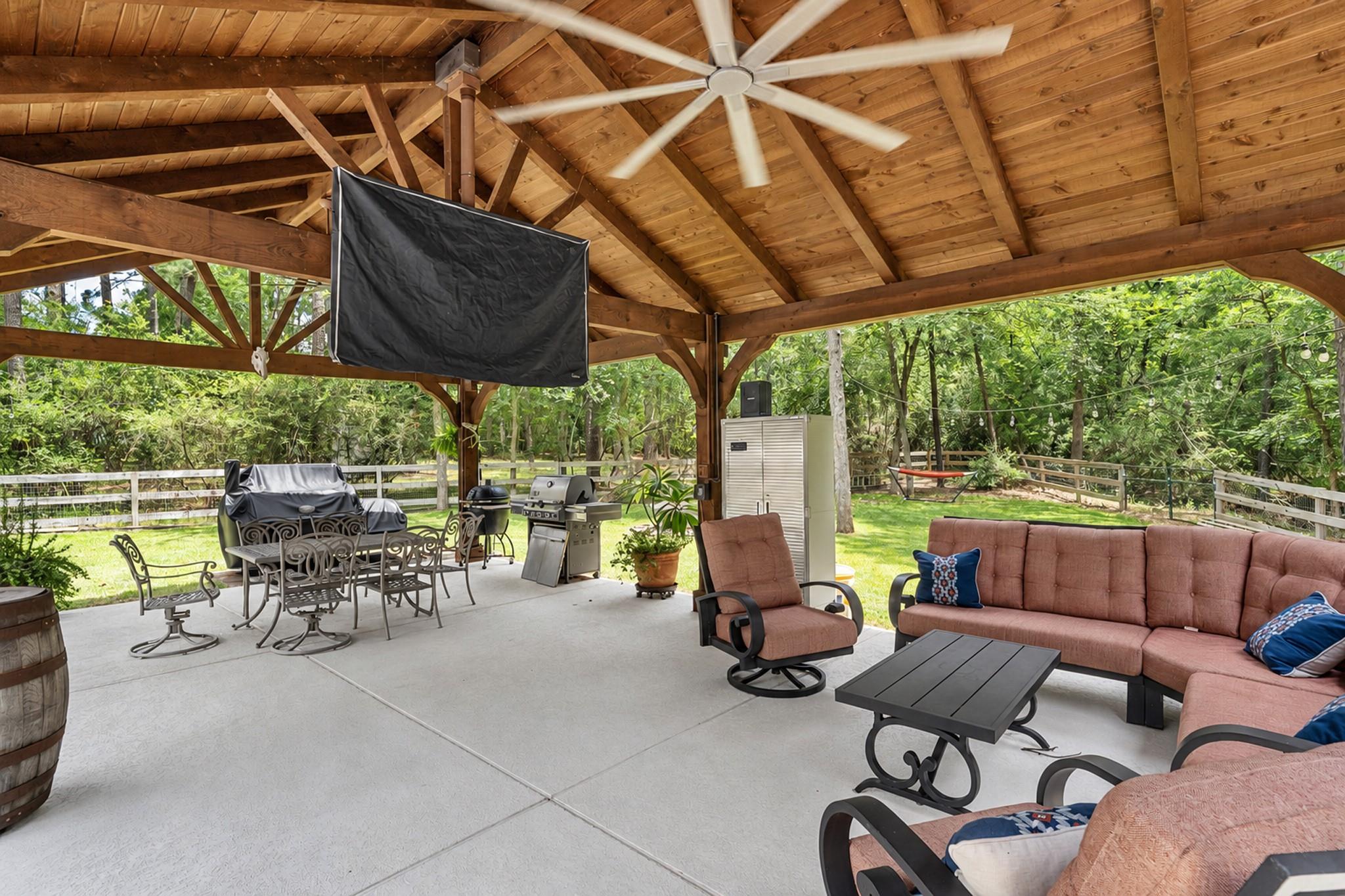 19610 Timber Ridge Drive