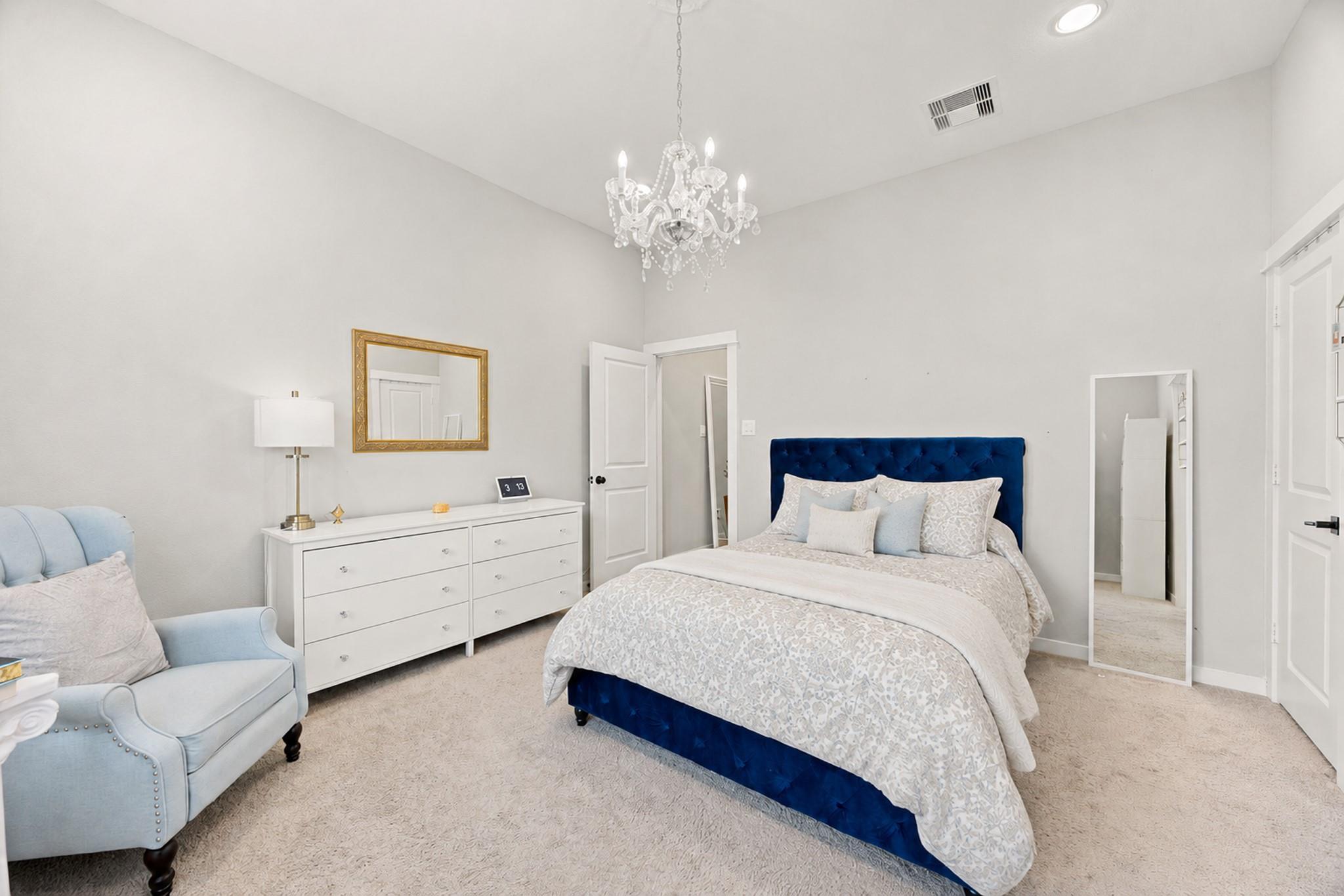 8422 Berry Green Lane