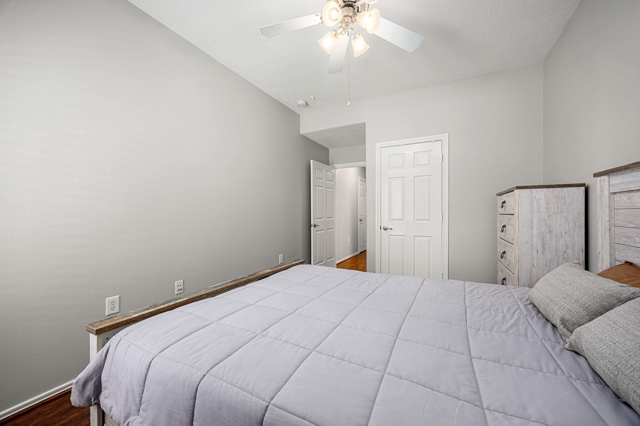 5306 Greenbrae Lane