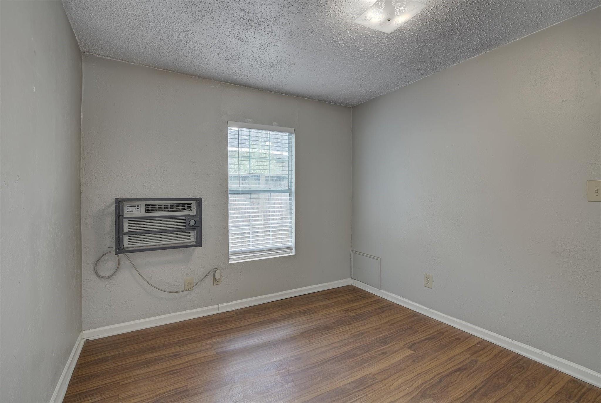 4605 Galesburg Street