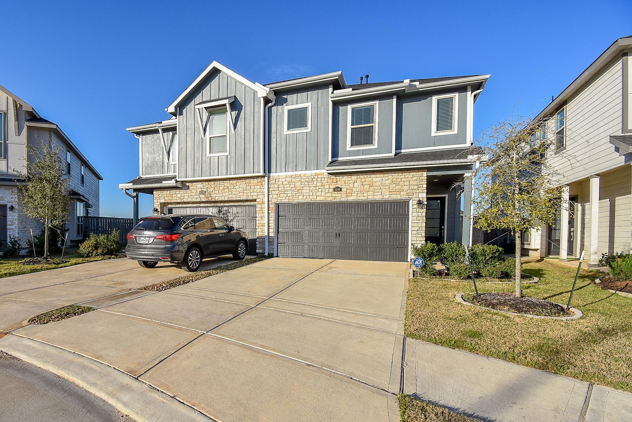 5646 Amber Brook Lane
