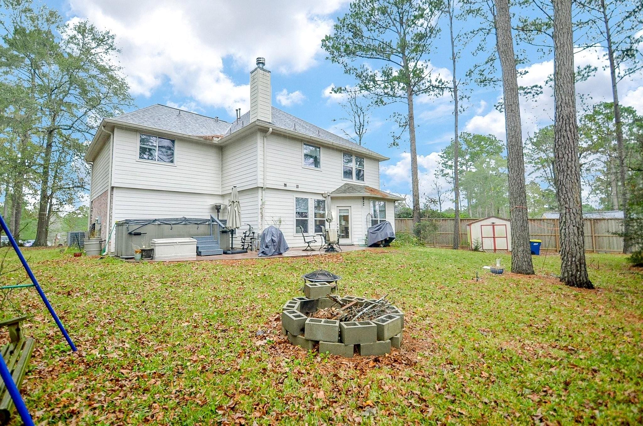 22 Woodbury Court