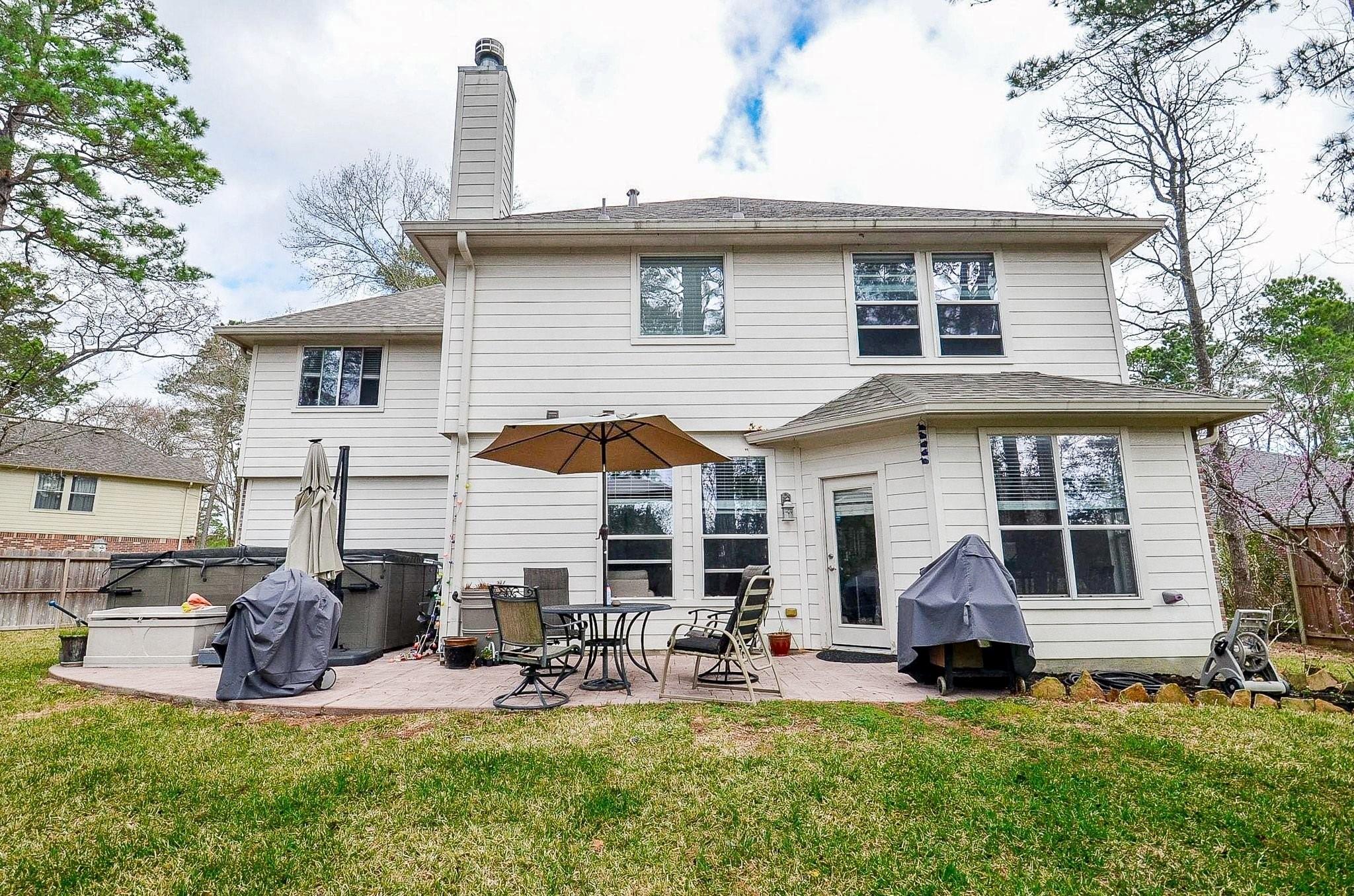 22 Woodbury Court