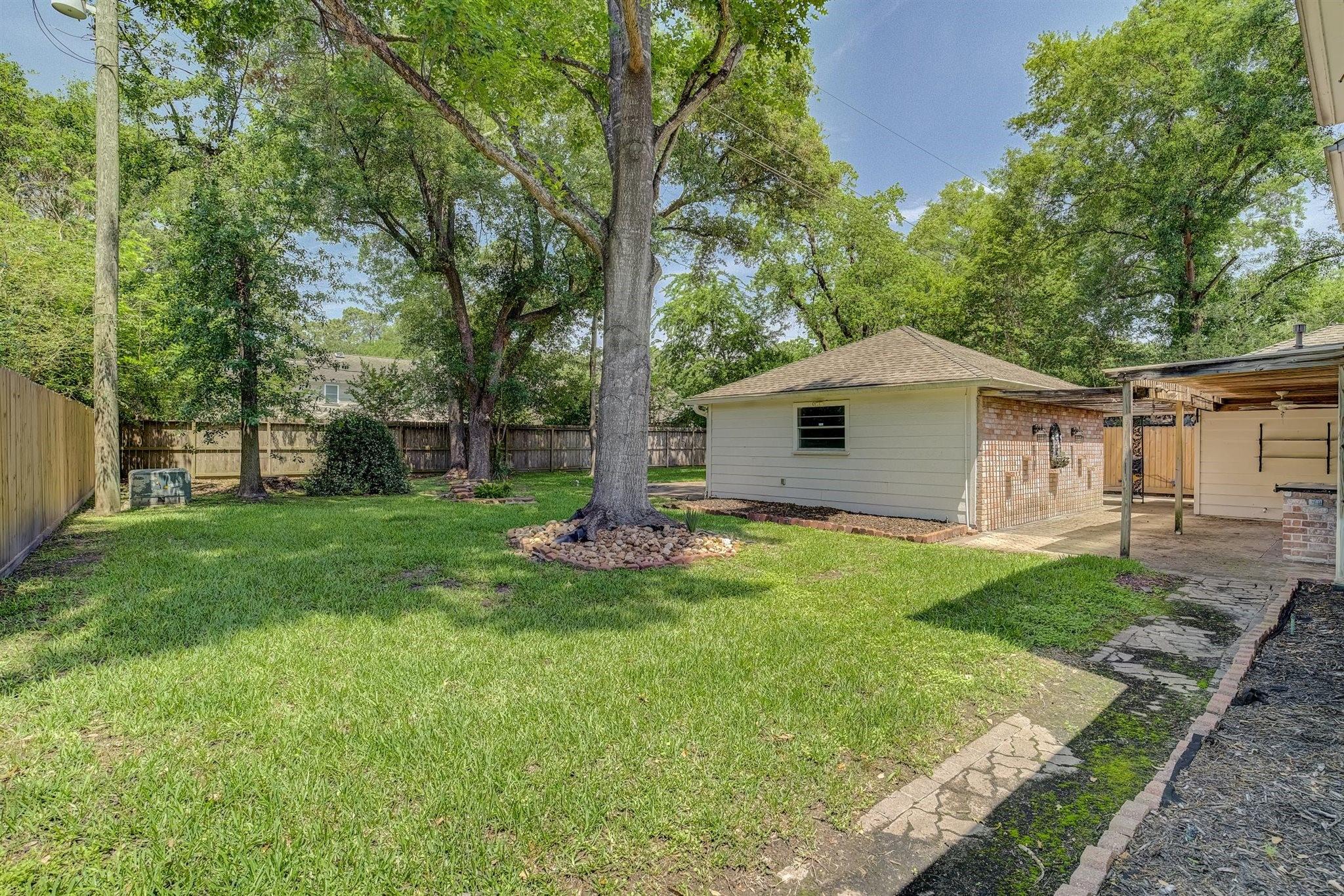 8306 Vintage Creek Drive