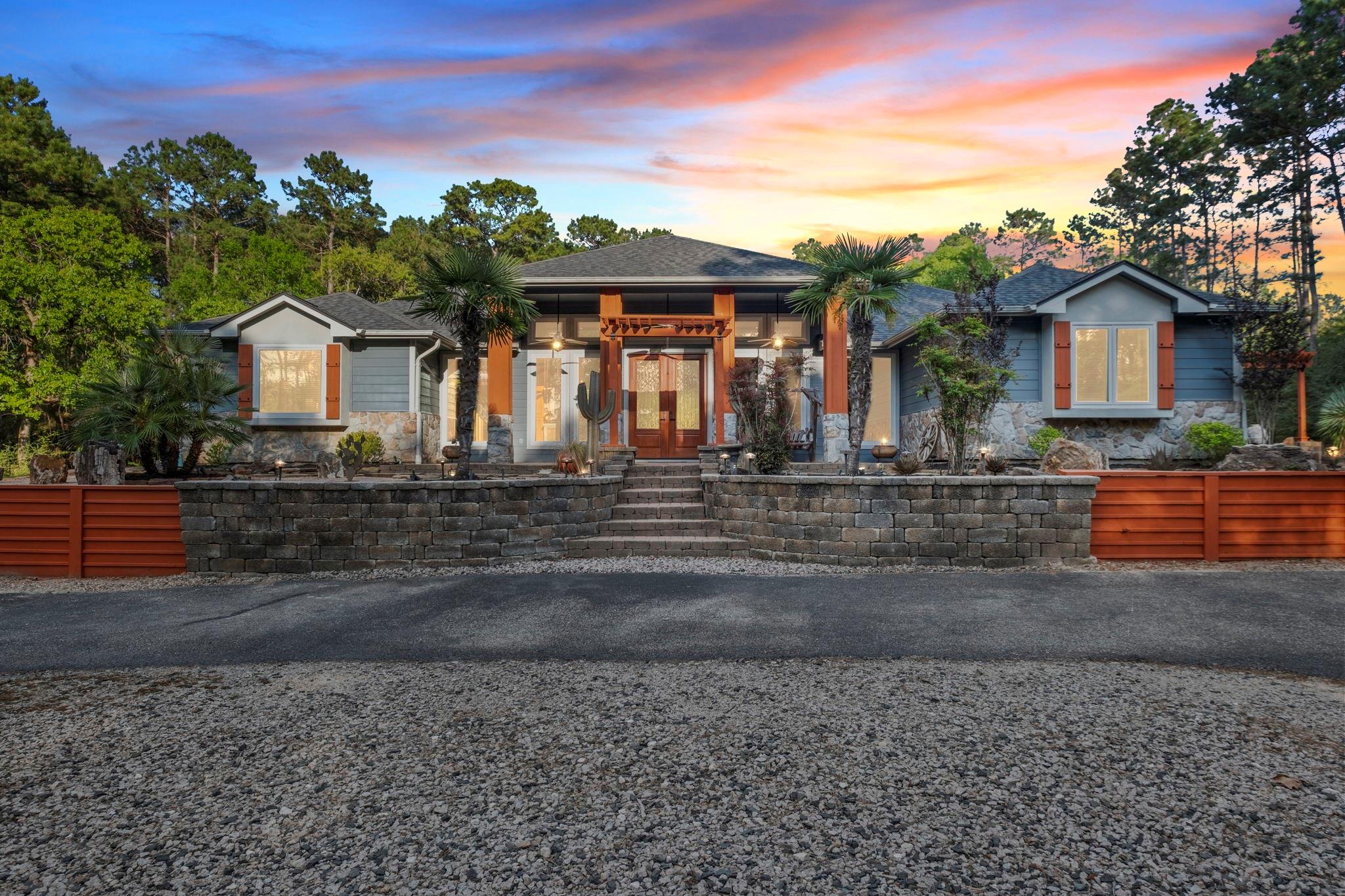 19702 Country Lake Drive