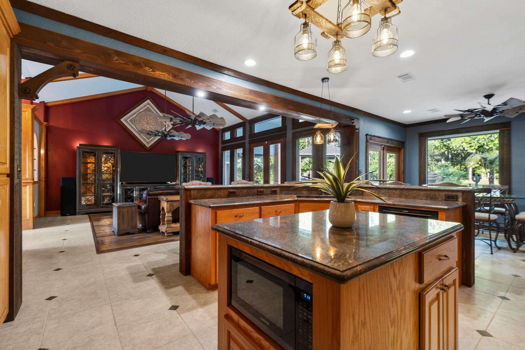 19702 Country Lake Drive