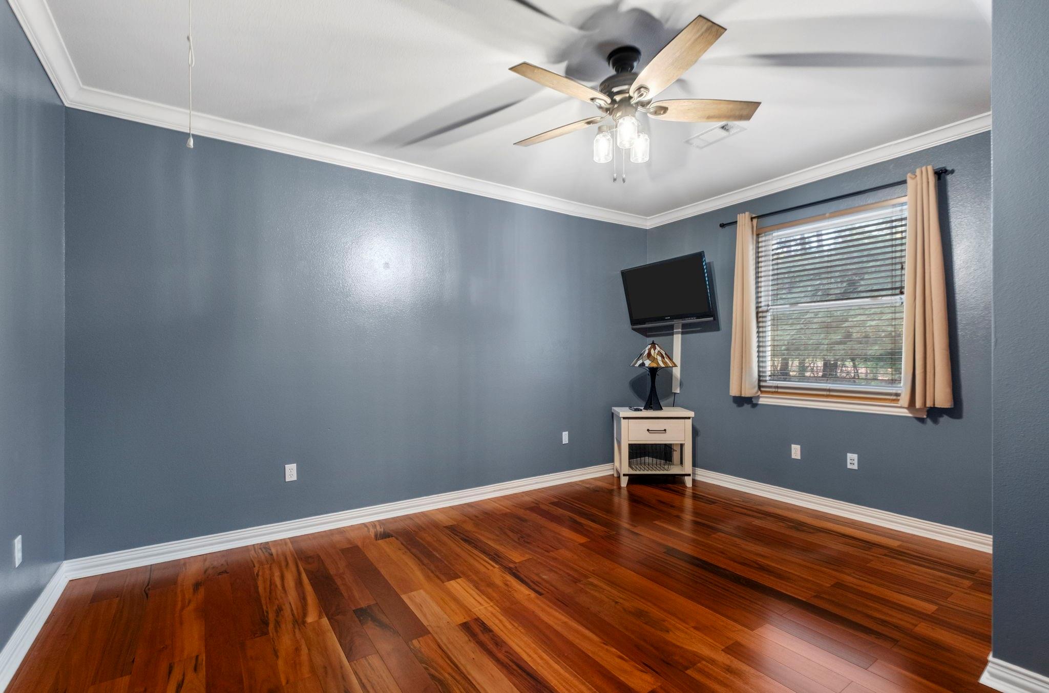 19702 Country Lake Drive