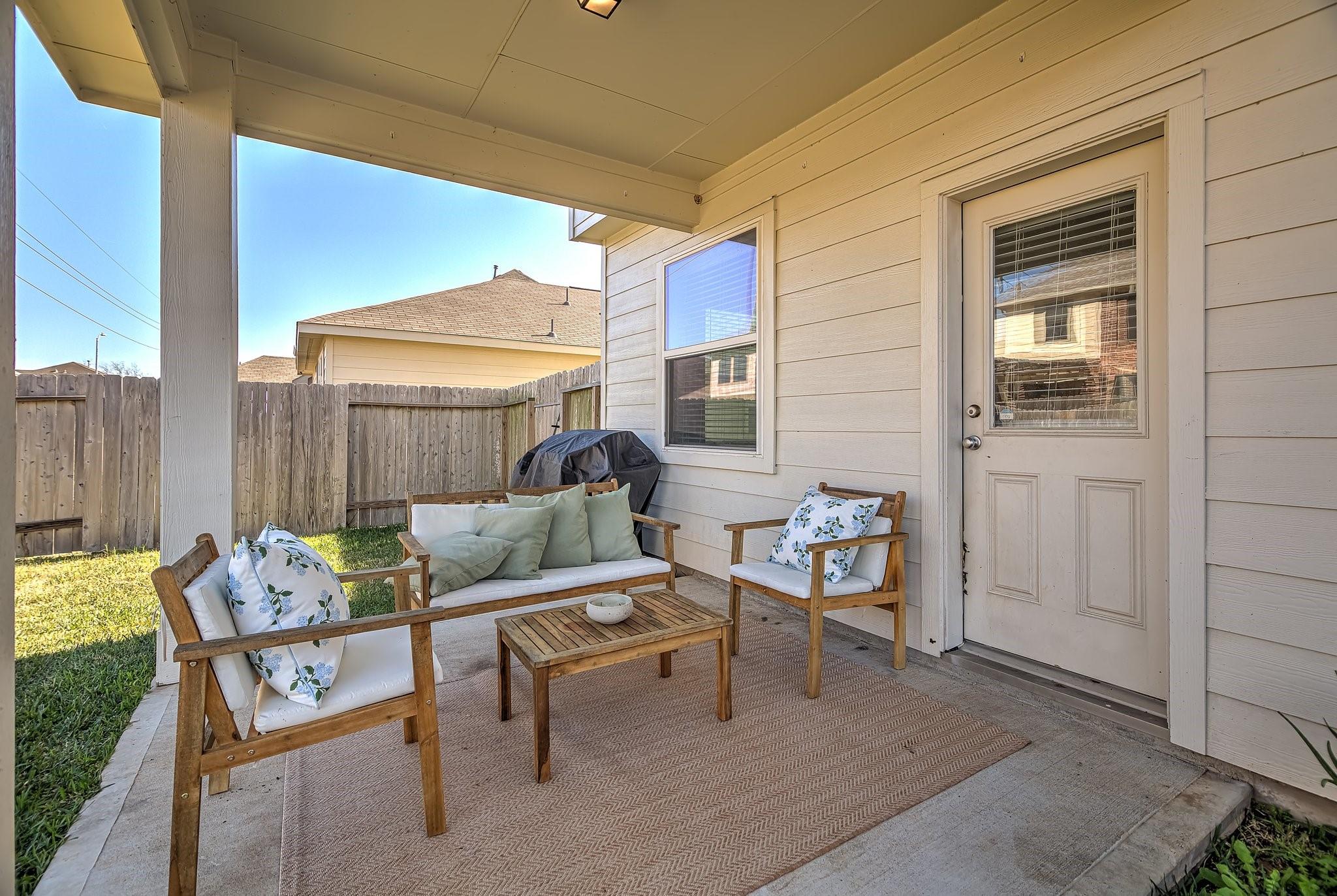 6014 Prince Place Drive