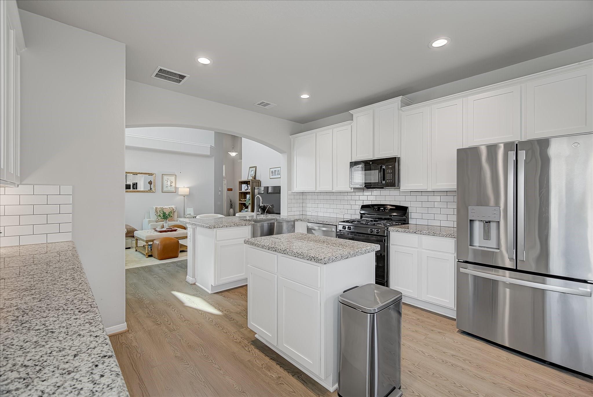 6014 Prince Place Drive