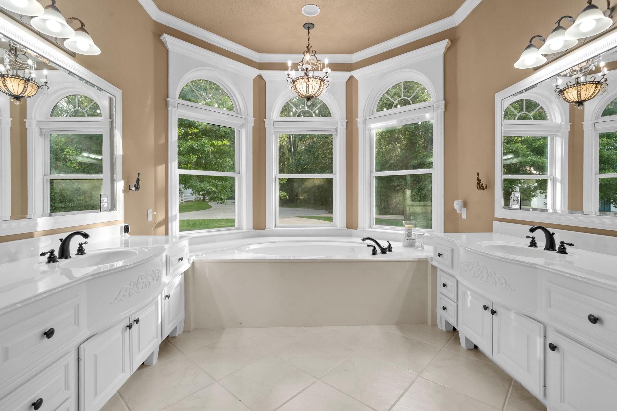 20002 Indigo Lake Drive