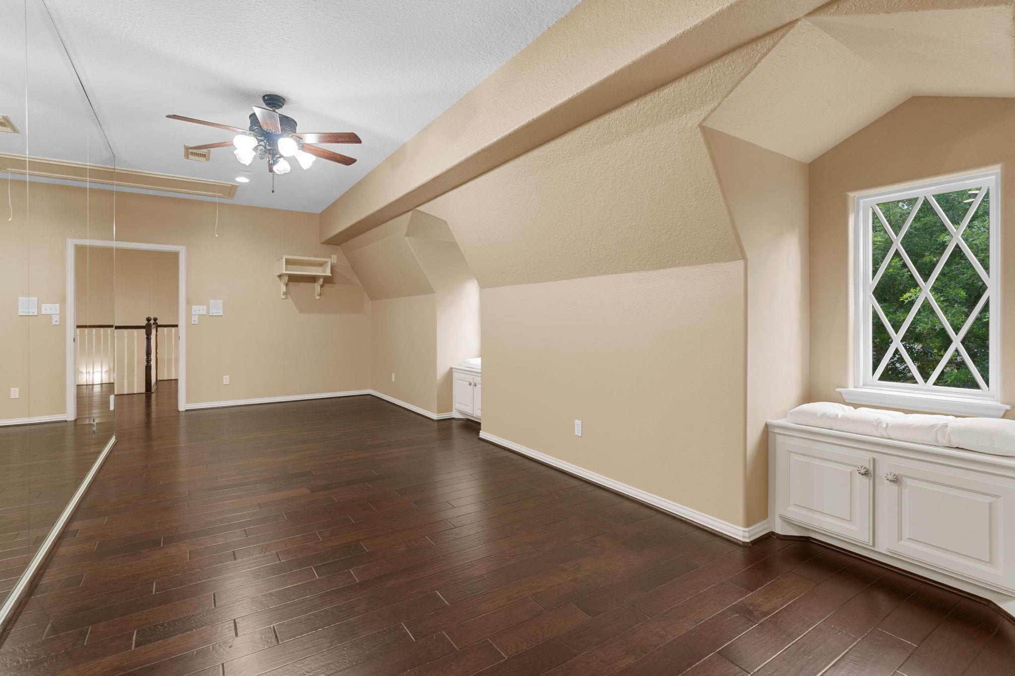 20002 Indigo Lake Drive