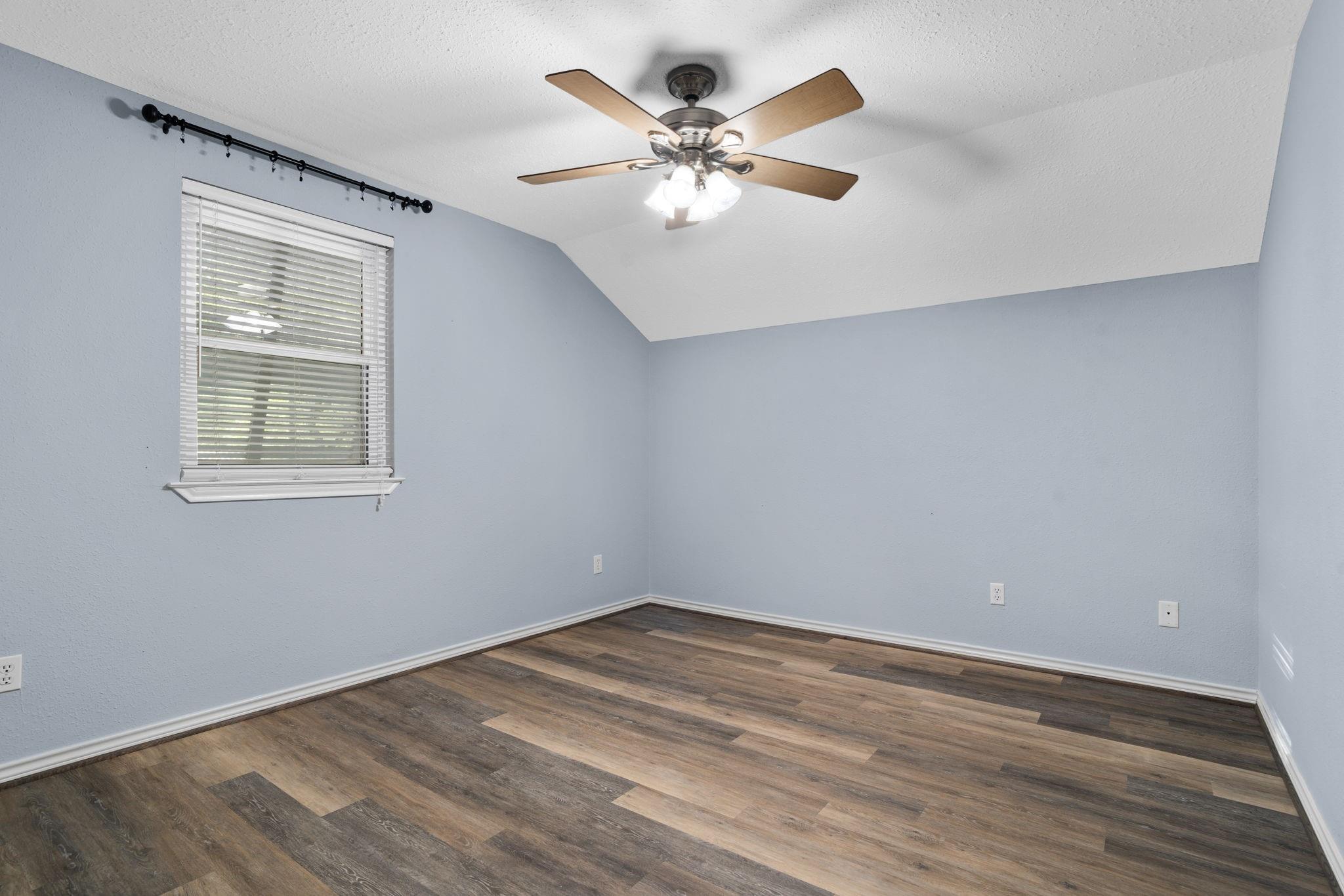 20002 Indigo Lake Drive