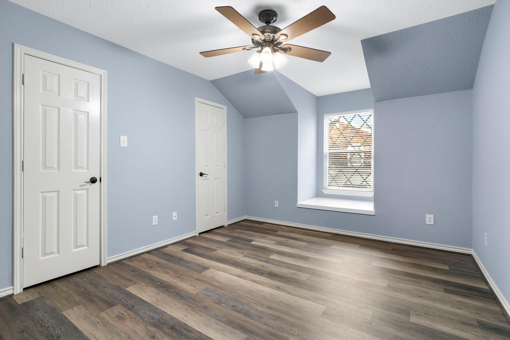 20002 Indigo Lake Drive