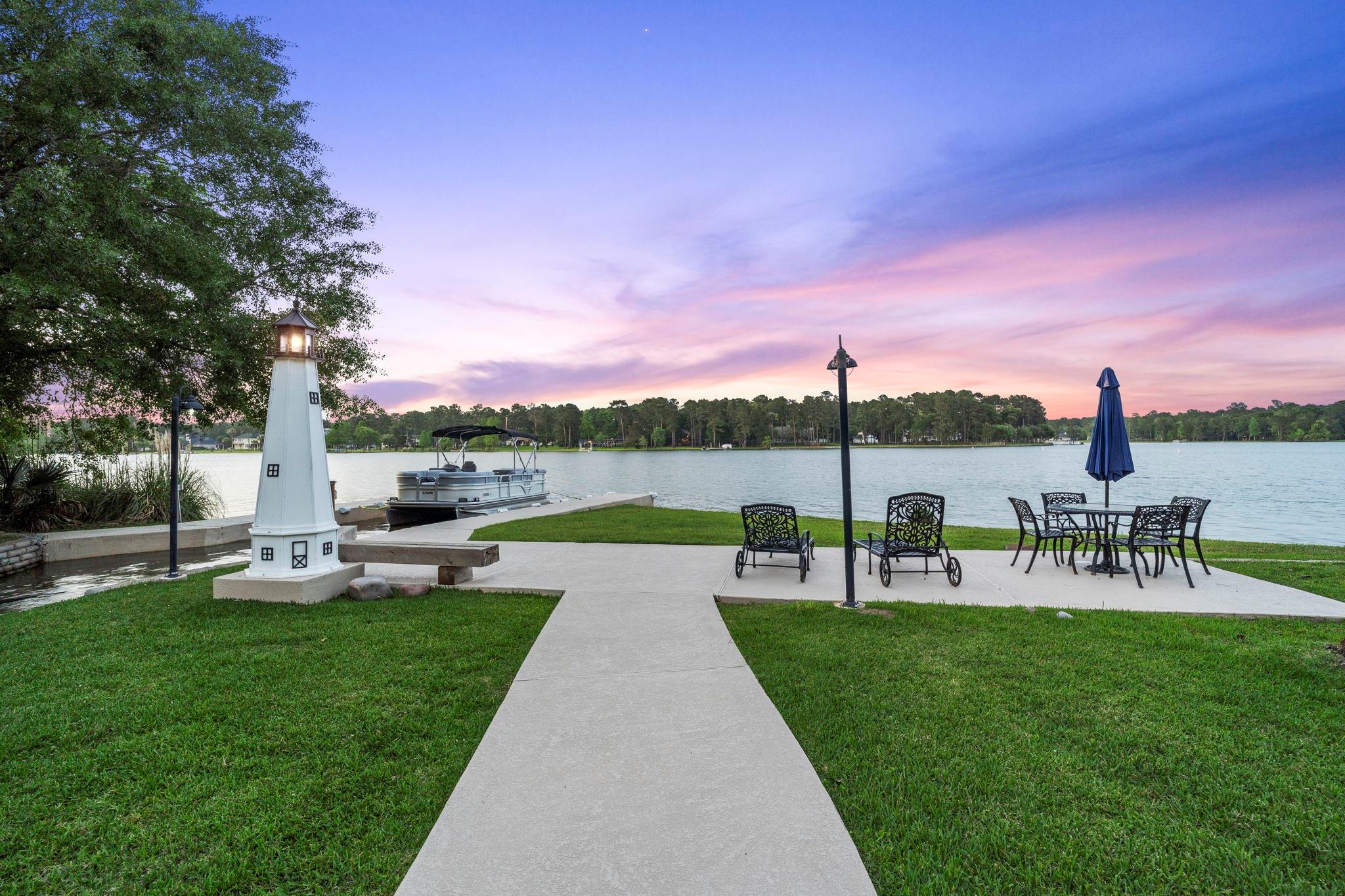 20002 Indigo Lake Drive