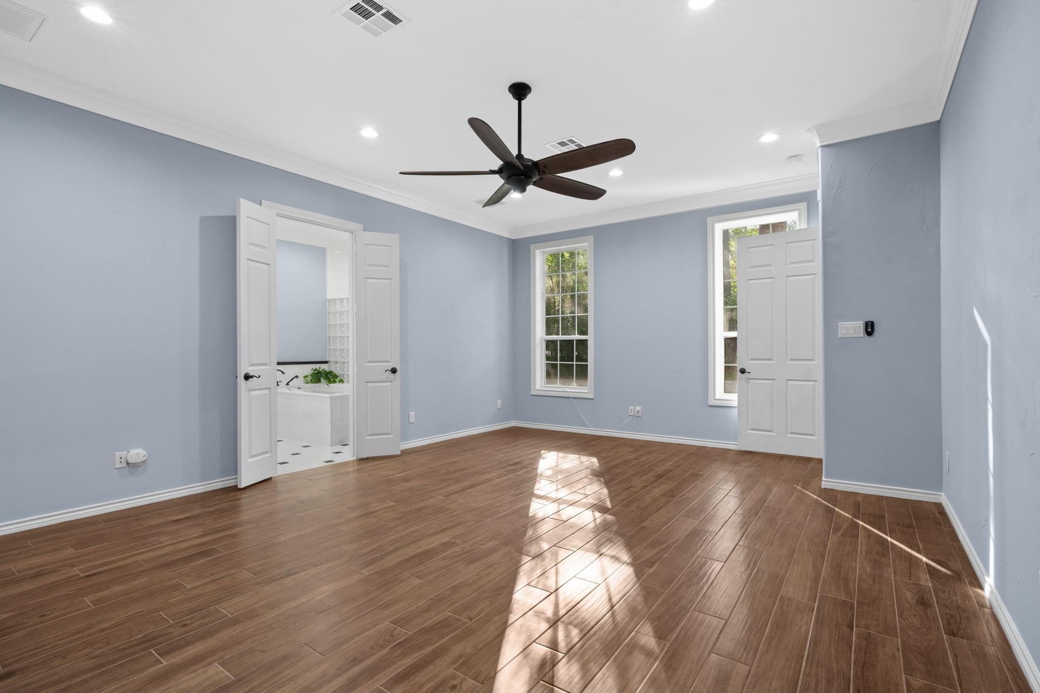 20002 Indigo Lake Drive