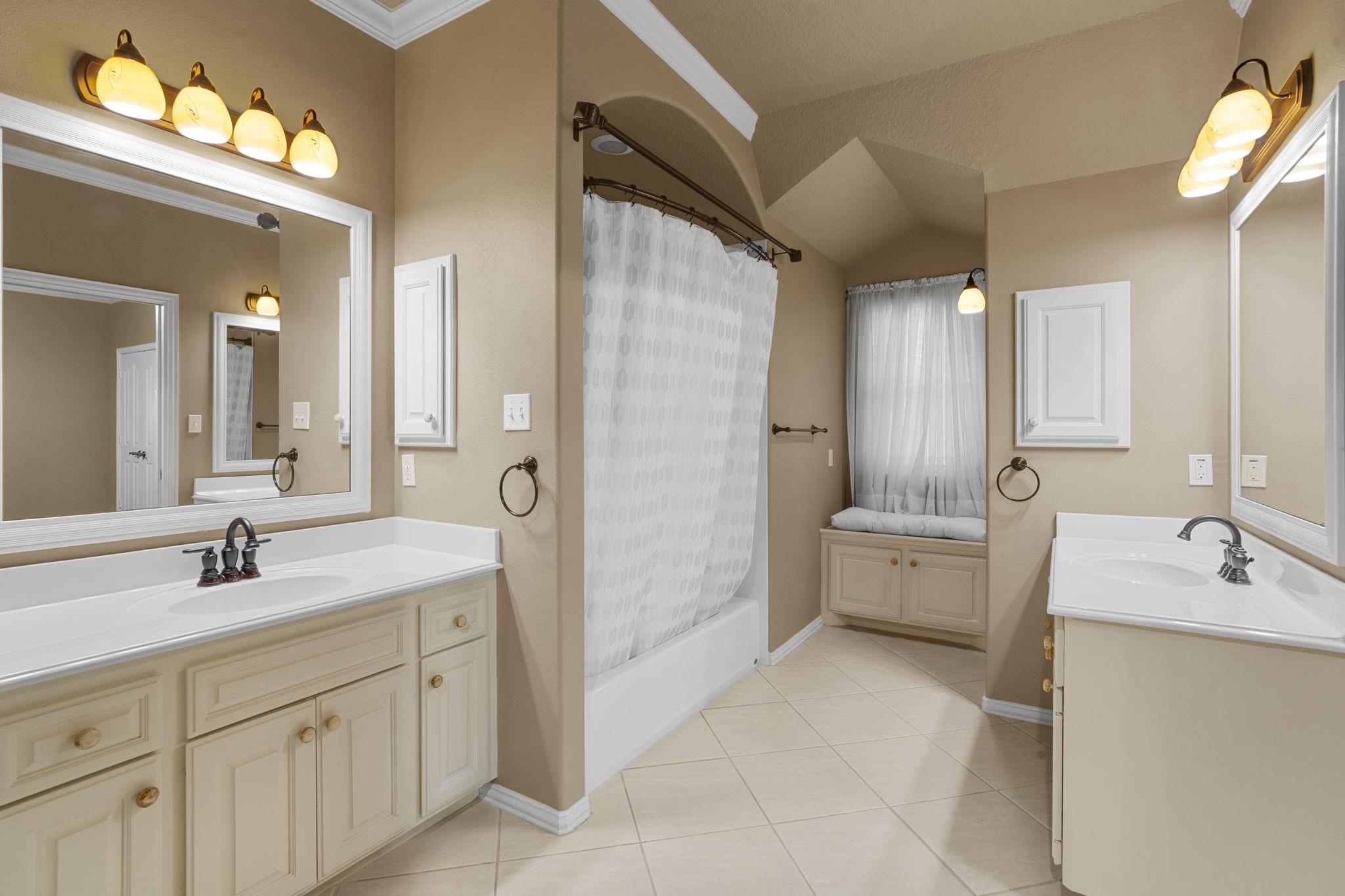 20002 Indigo Lake Drive