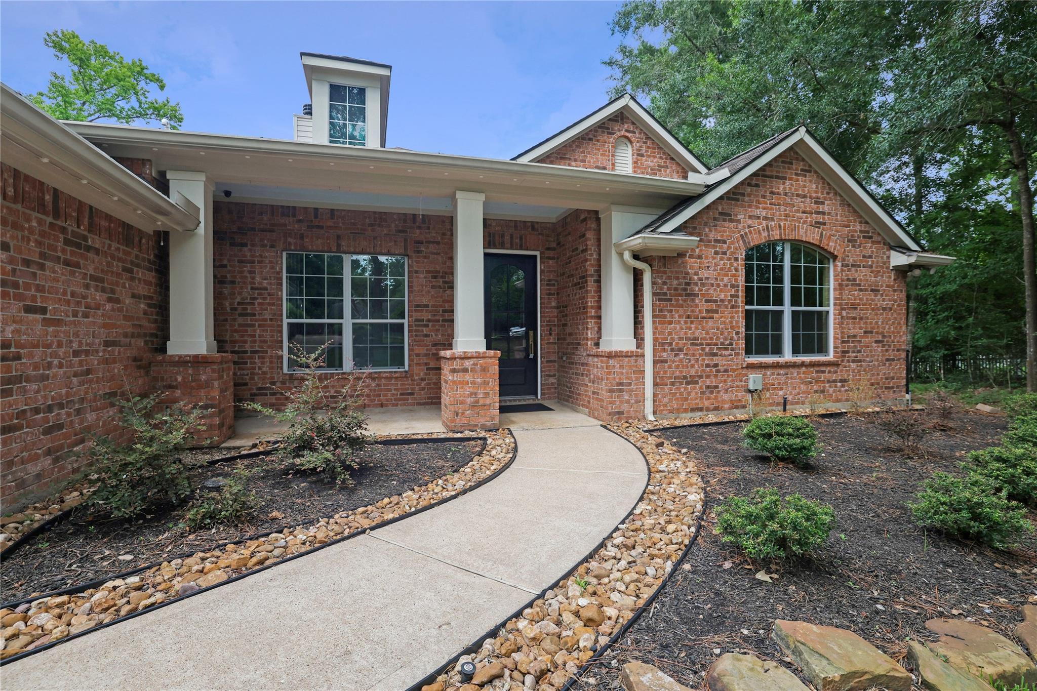 27103 Bridleway Circle