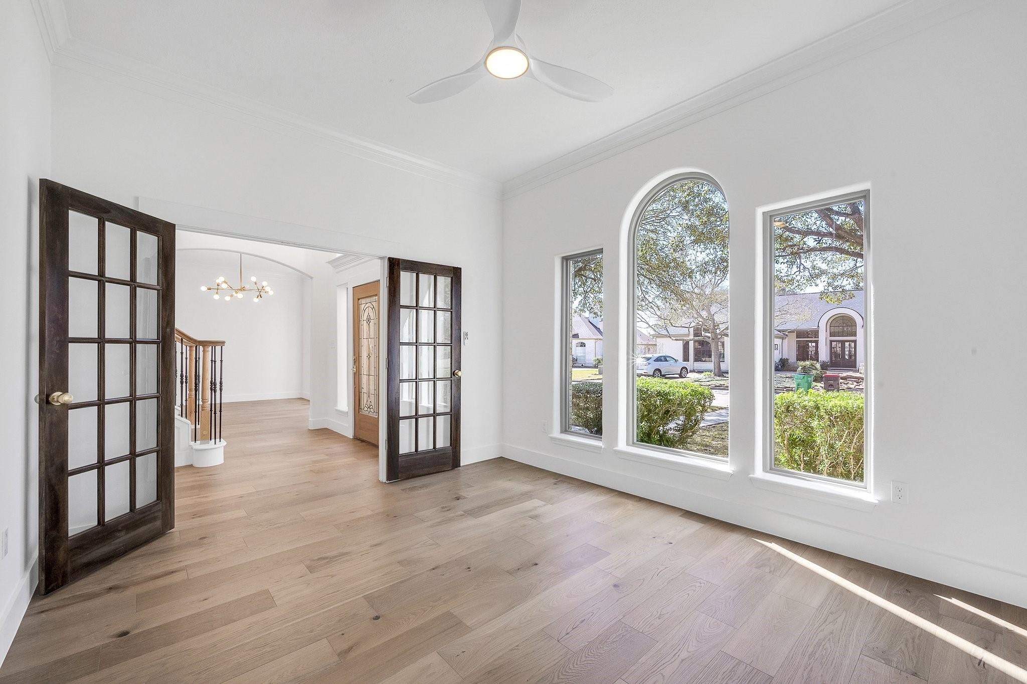 686 Edgewood Drive