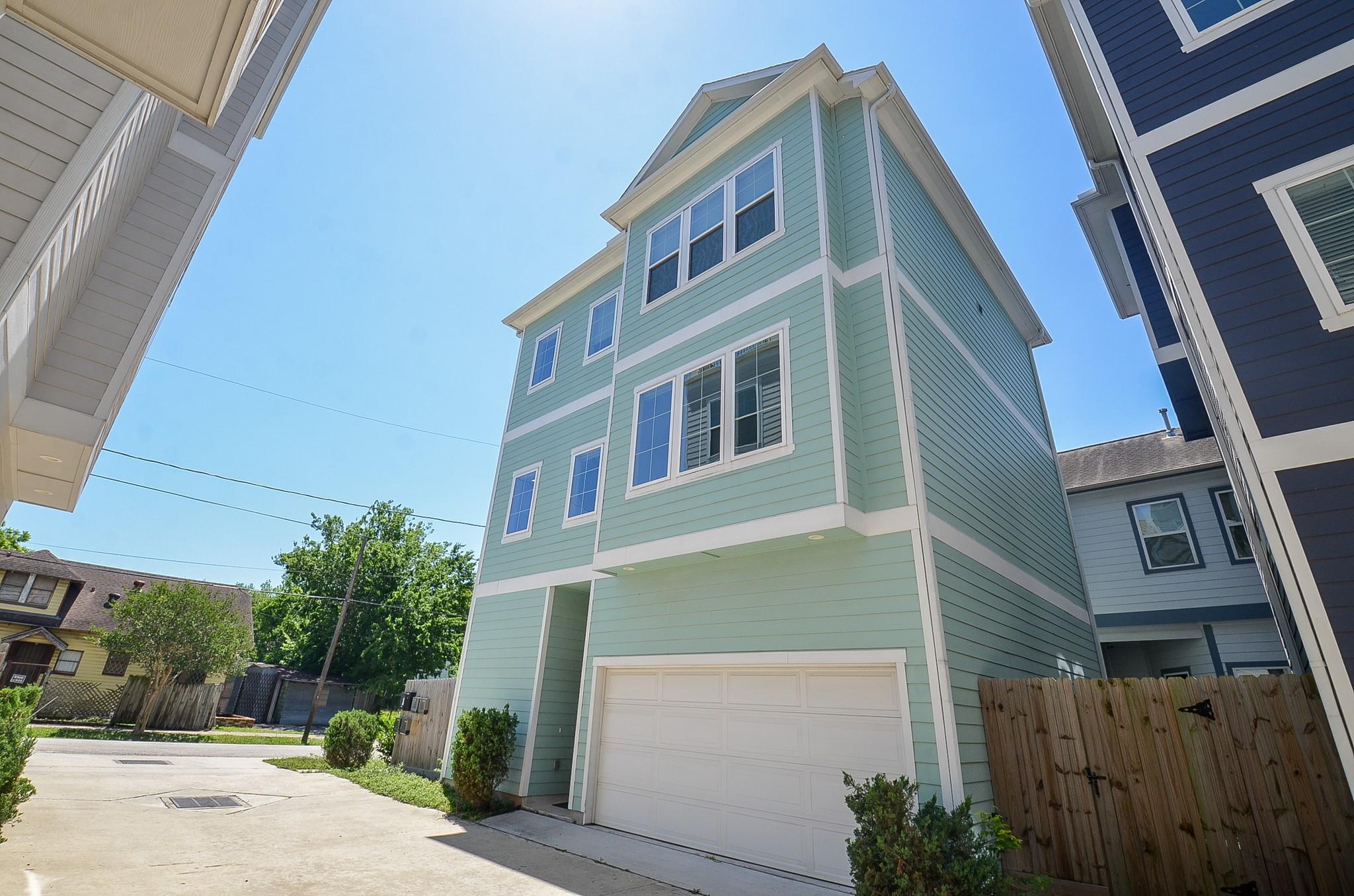 204 Burr Street # G
