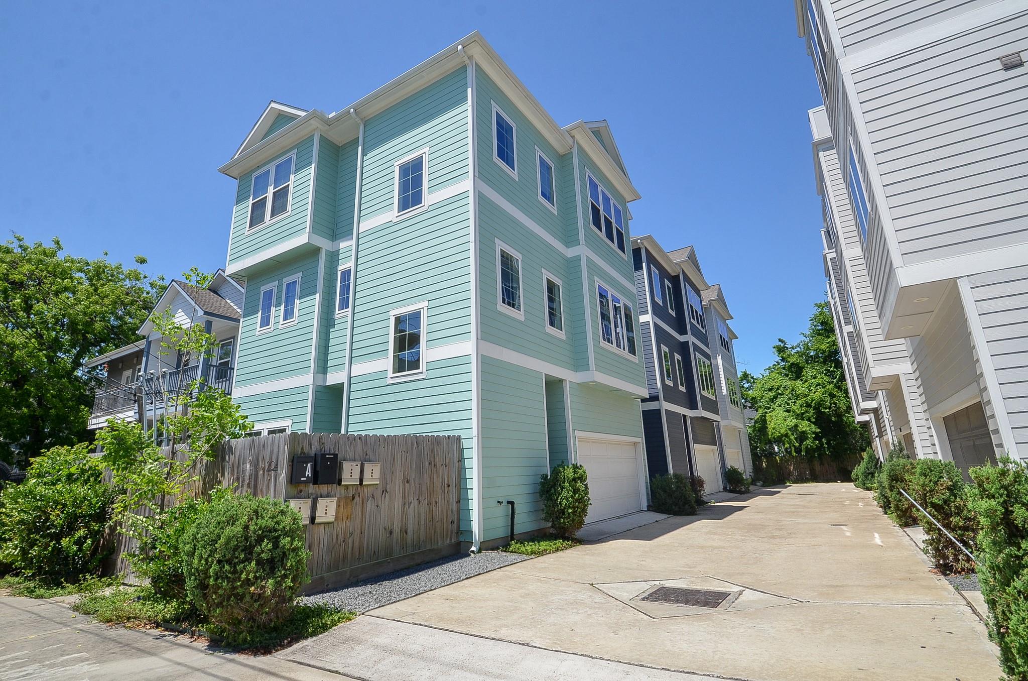 204 Burr Street # G