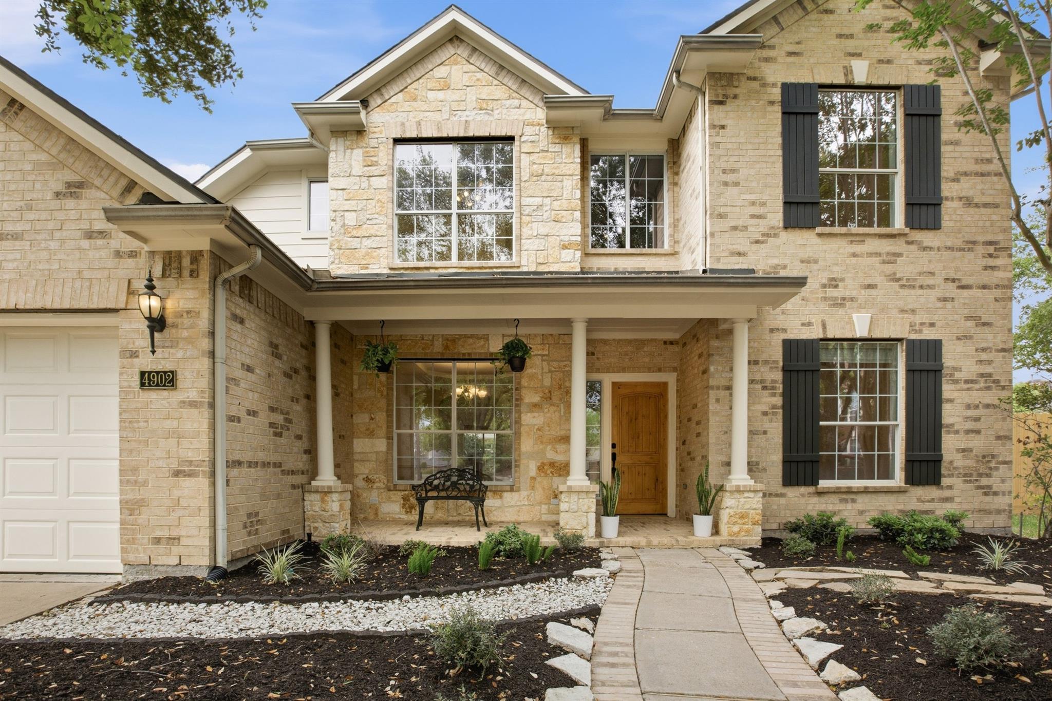 4902 Monarch Meadow Lane