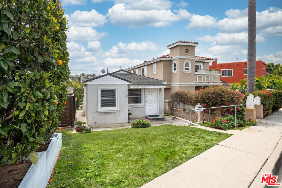 1306 Carmelita Ave