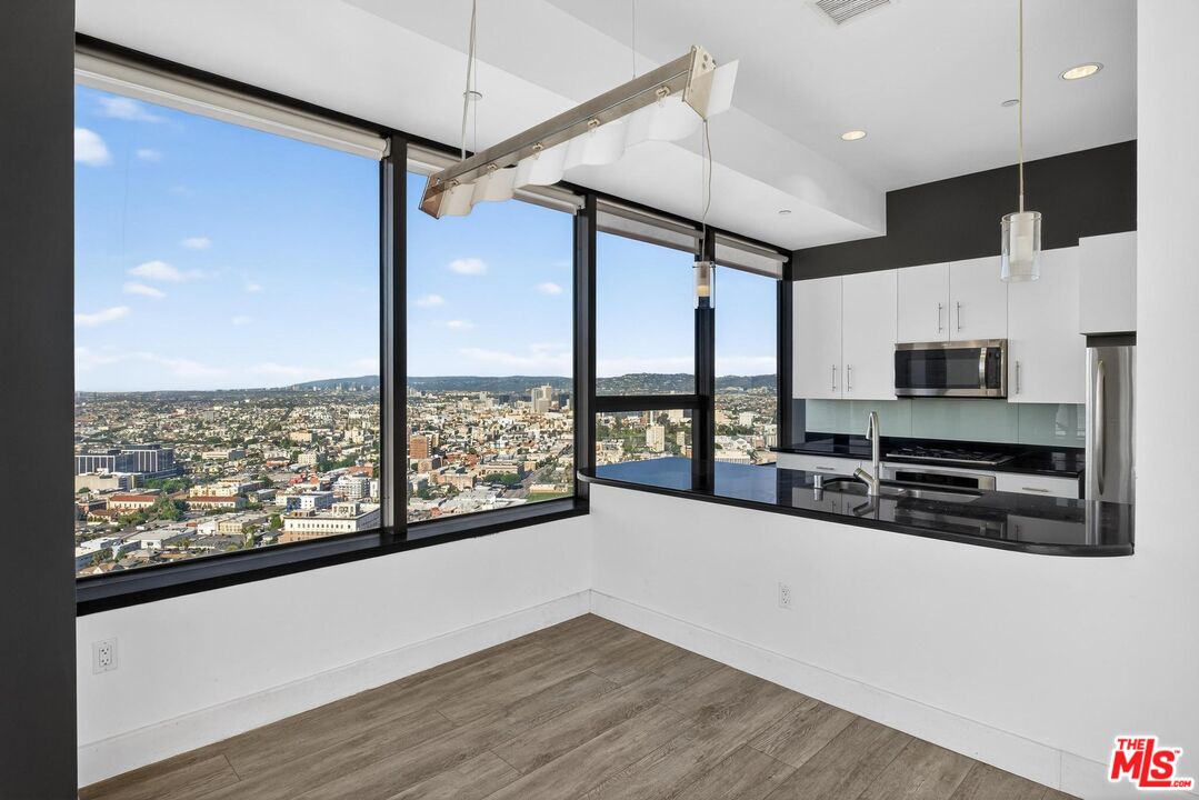 1100 Wilshire Blvd Unit: 2811