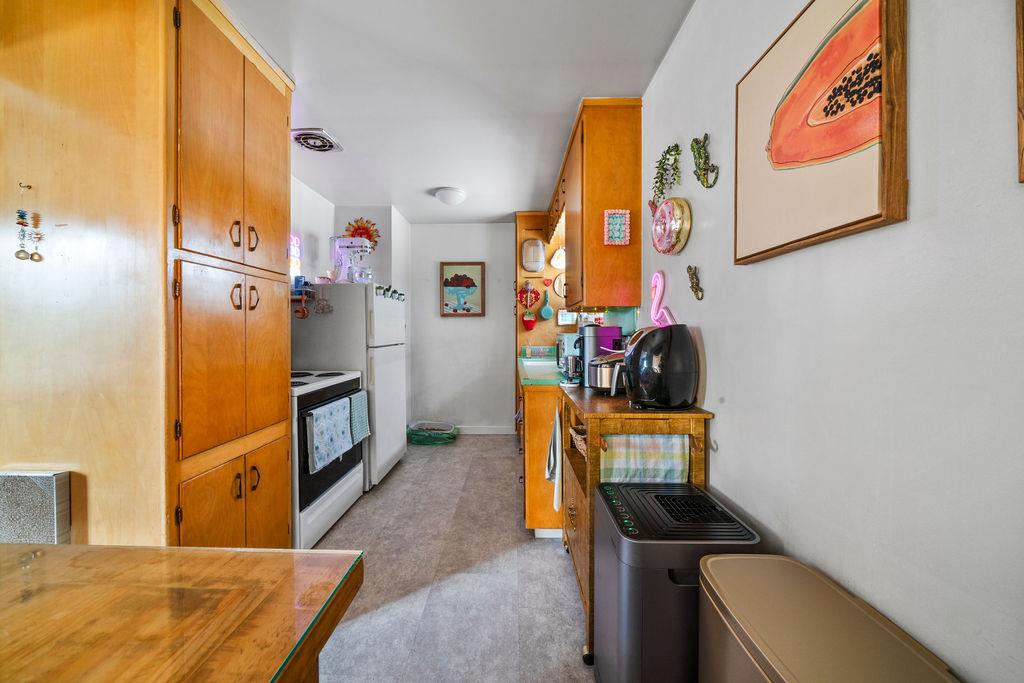 4431 Del Rio Rd