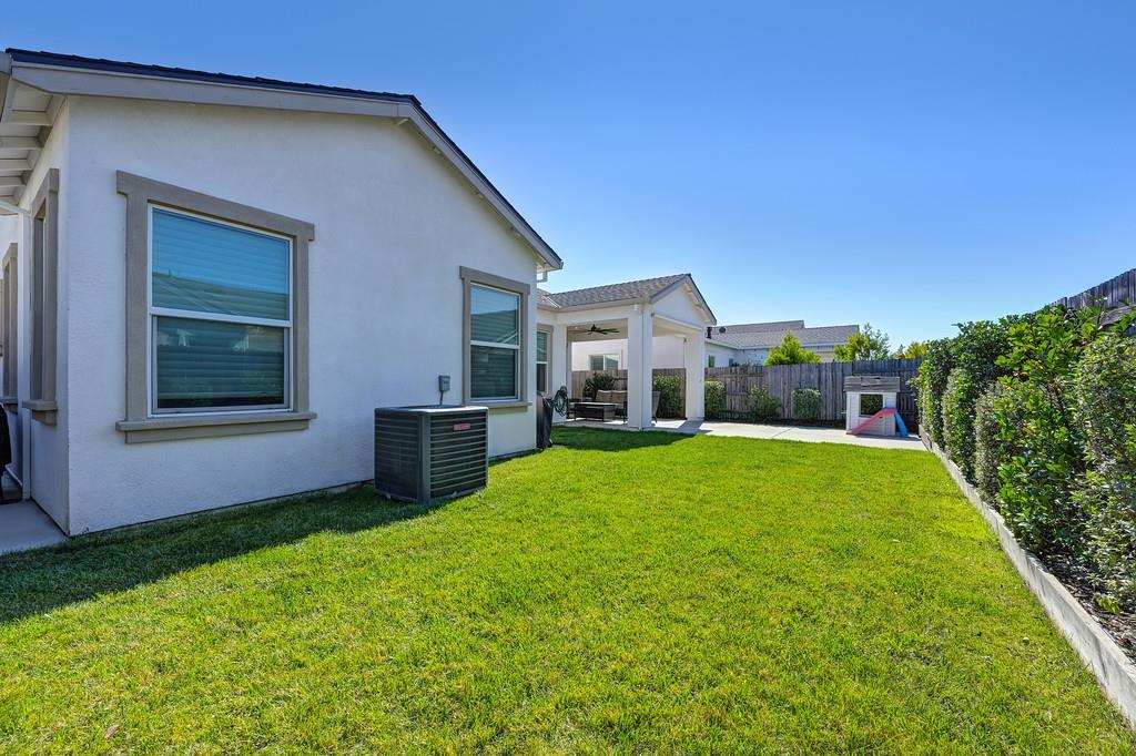 7088 Ivory Gables Street