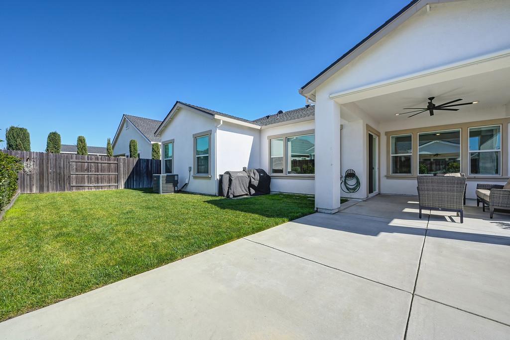 7088 Ivory Gables Street