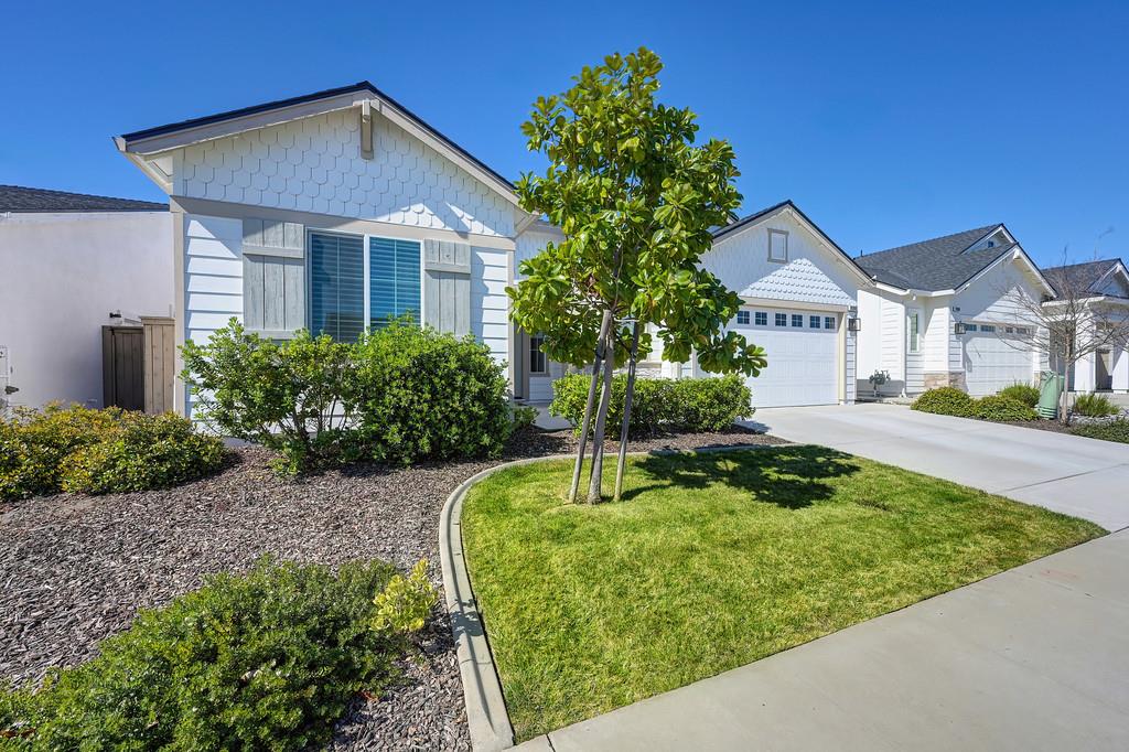 7088 Ivory Gables Street