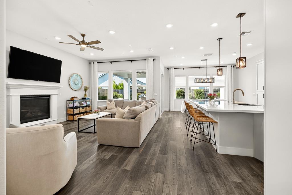 7088 Ivory Gables Street