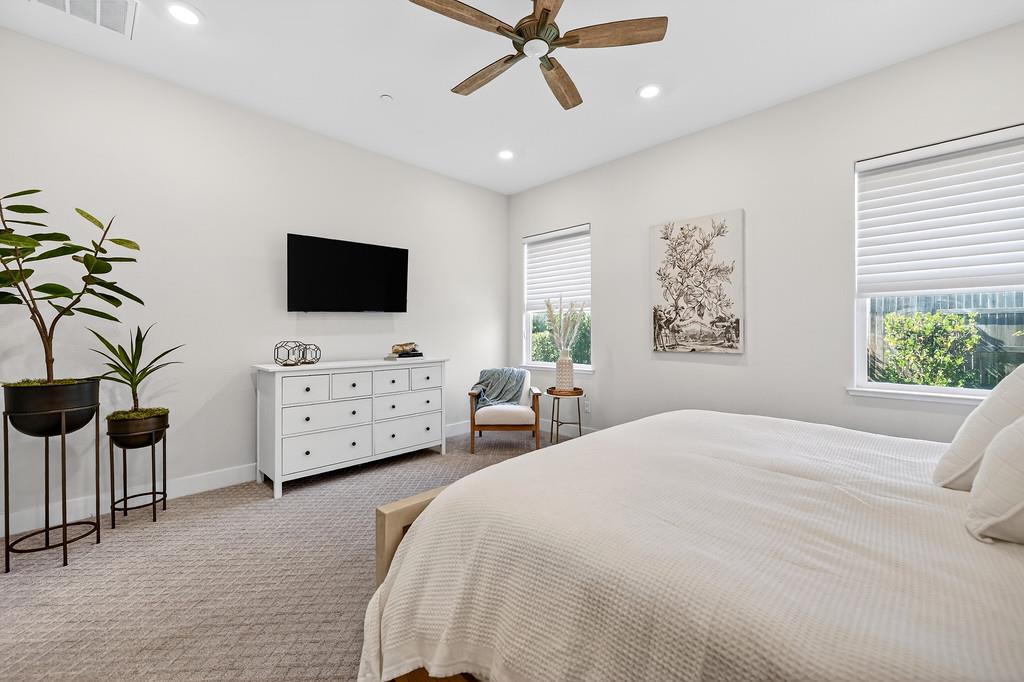 7088 Ivory Gables Street