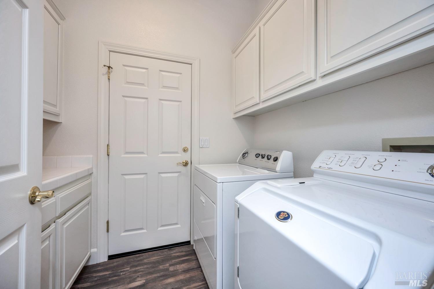 1186 Meadowcreek Circle