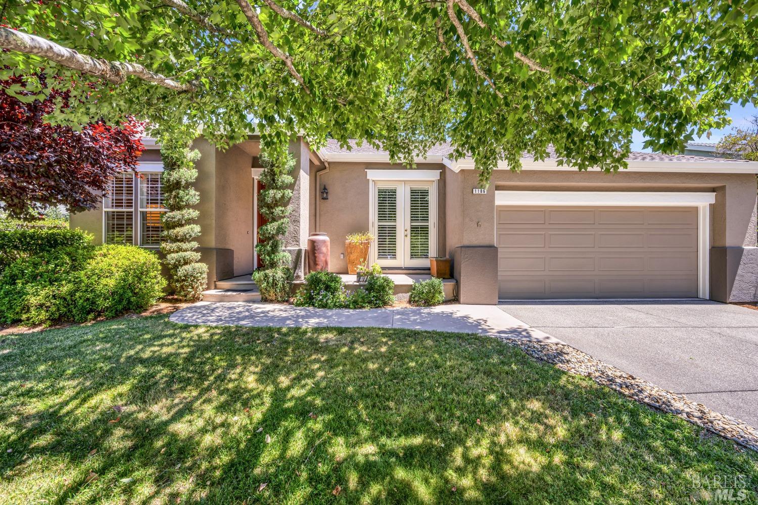 1186 Meadowcreek Circle