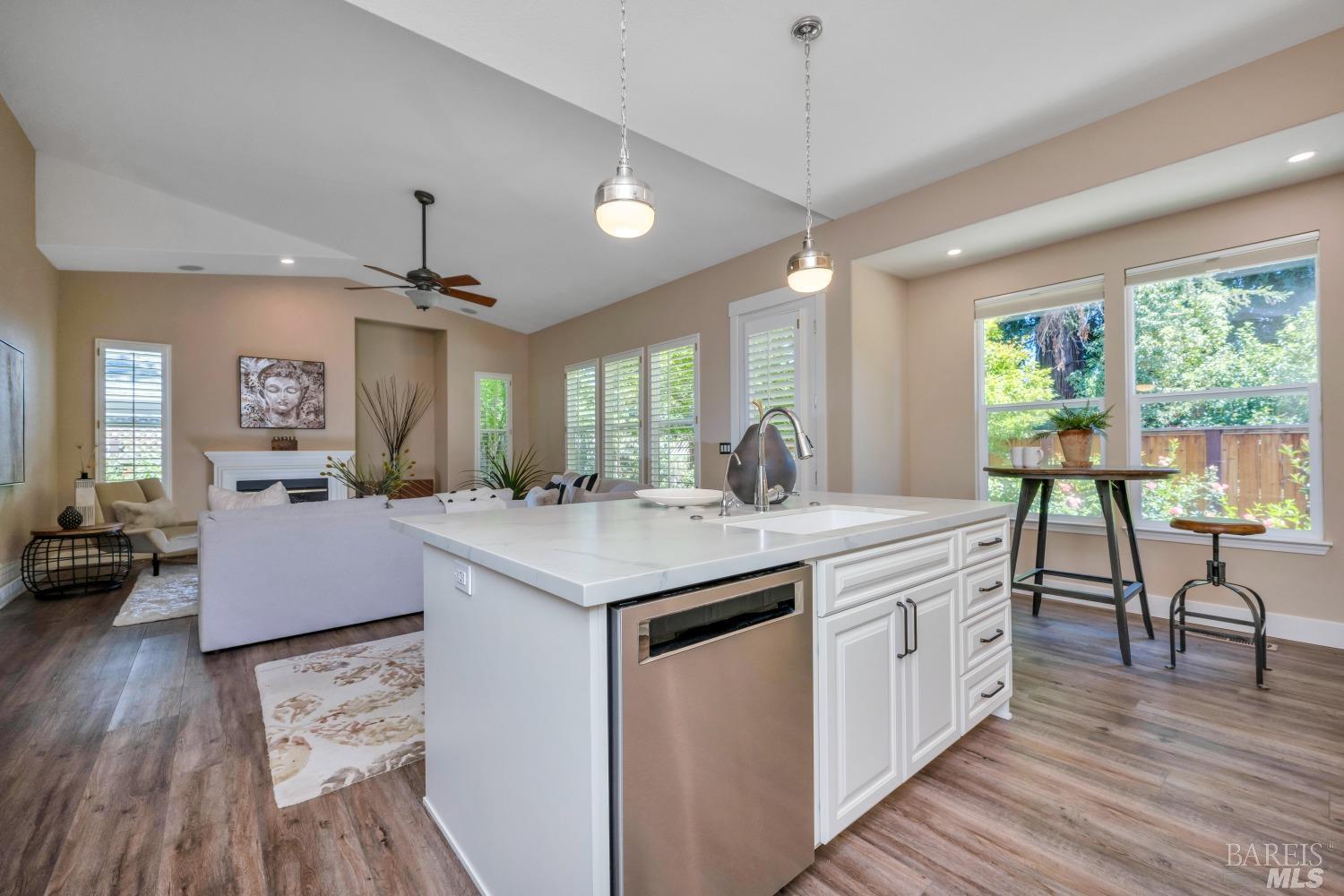 1186 Meadowcreek Circle