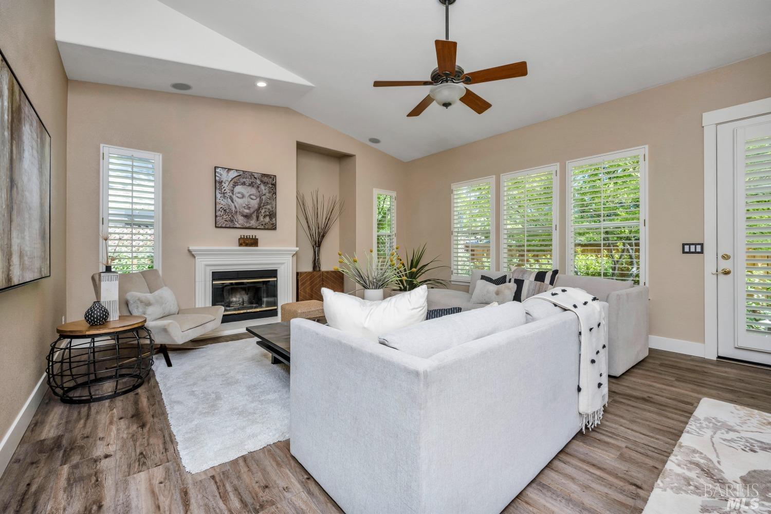 1186 Meadowcreek Circle